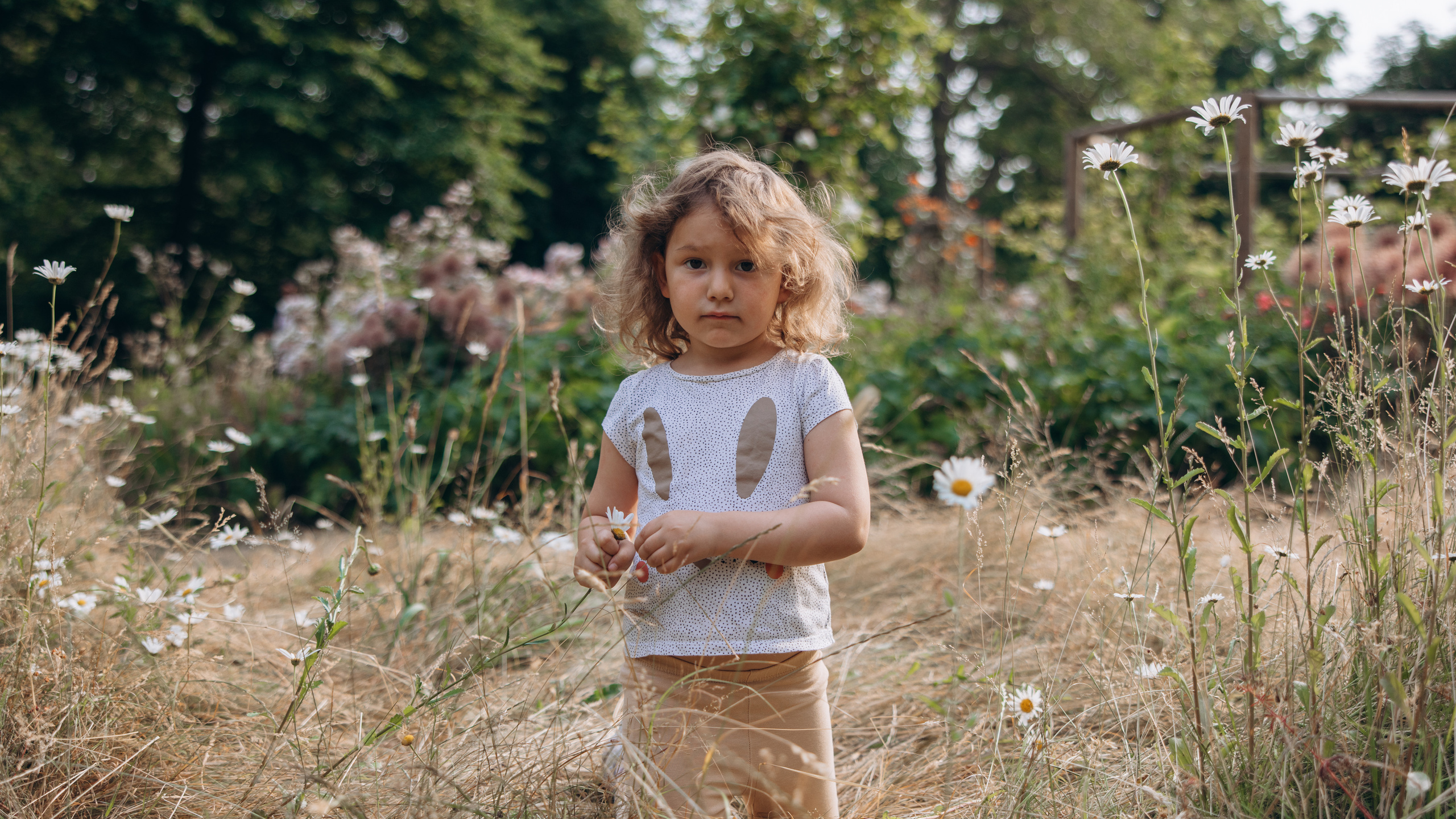 Selin’s Family (Hyde Park). Anastasia Klink, Photographer in London