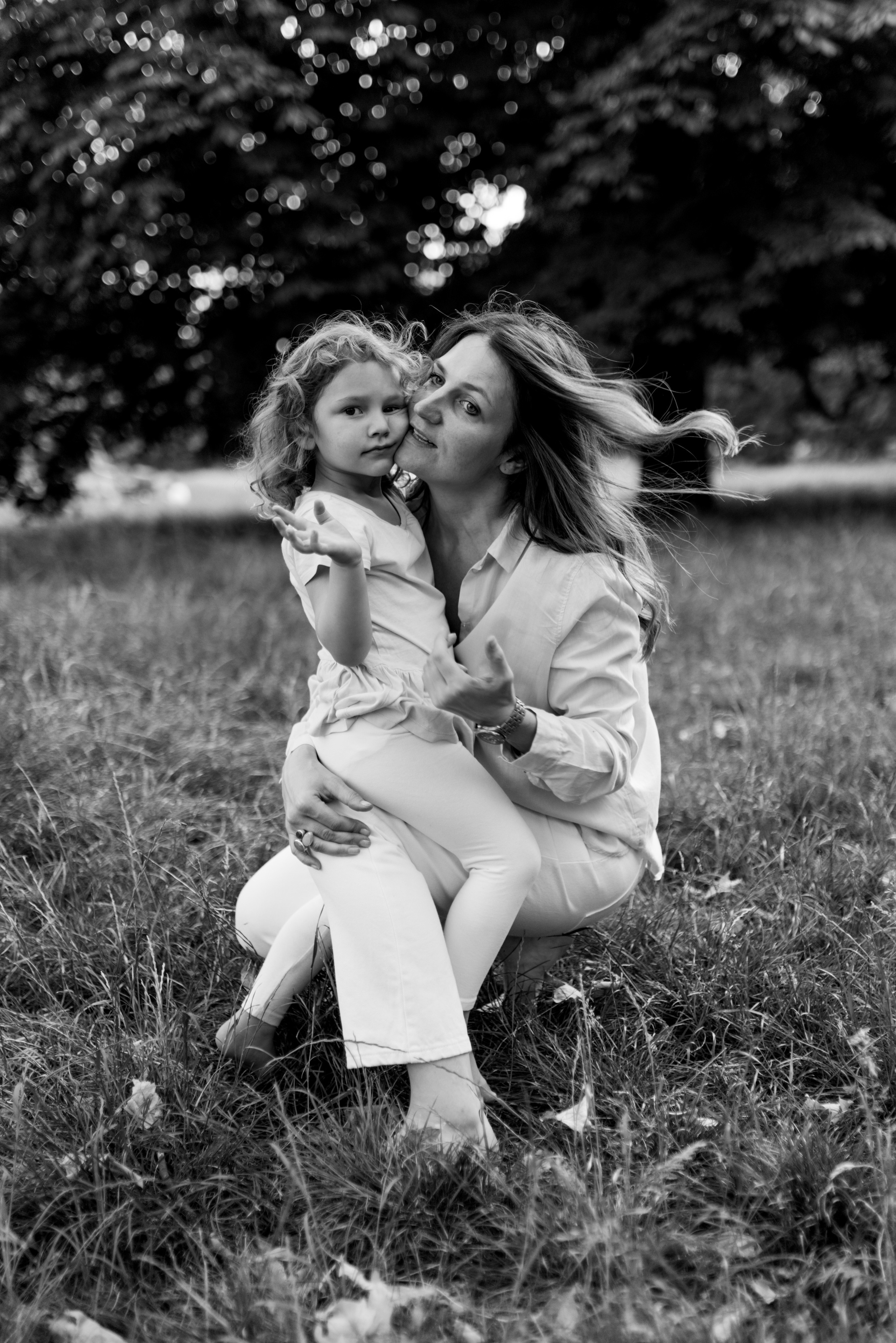 Selin’s Family (Hyde Park). Anastasia Klink, Photographer in London