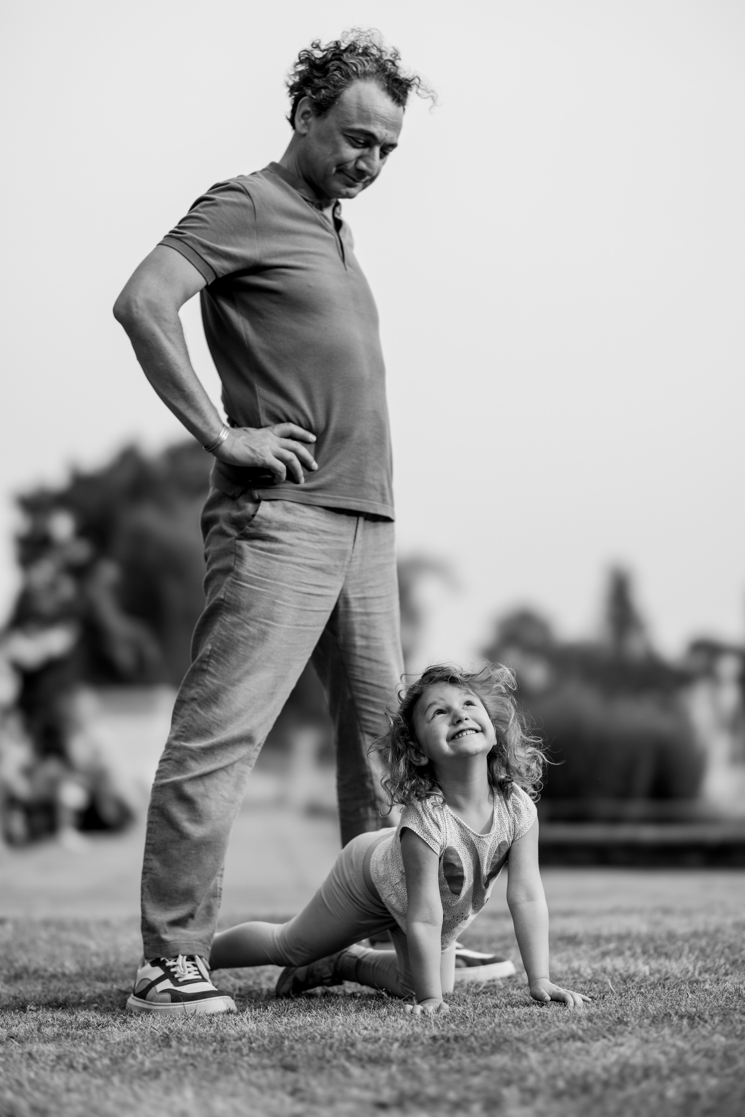 Selin’s Family (Hyde Park). Anastasia Klink, Photographer in London