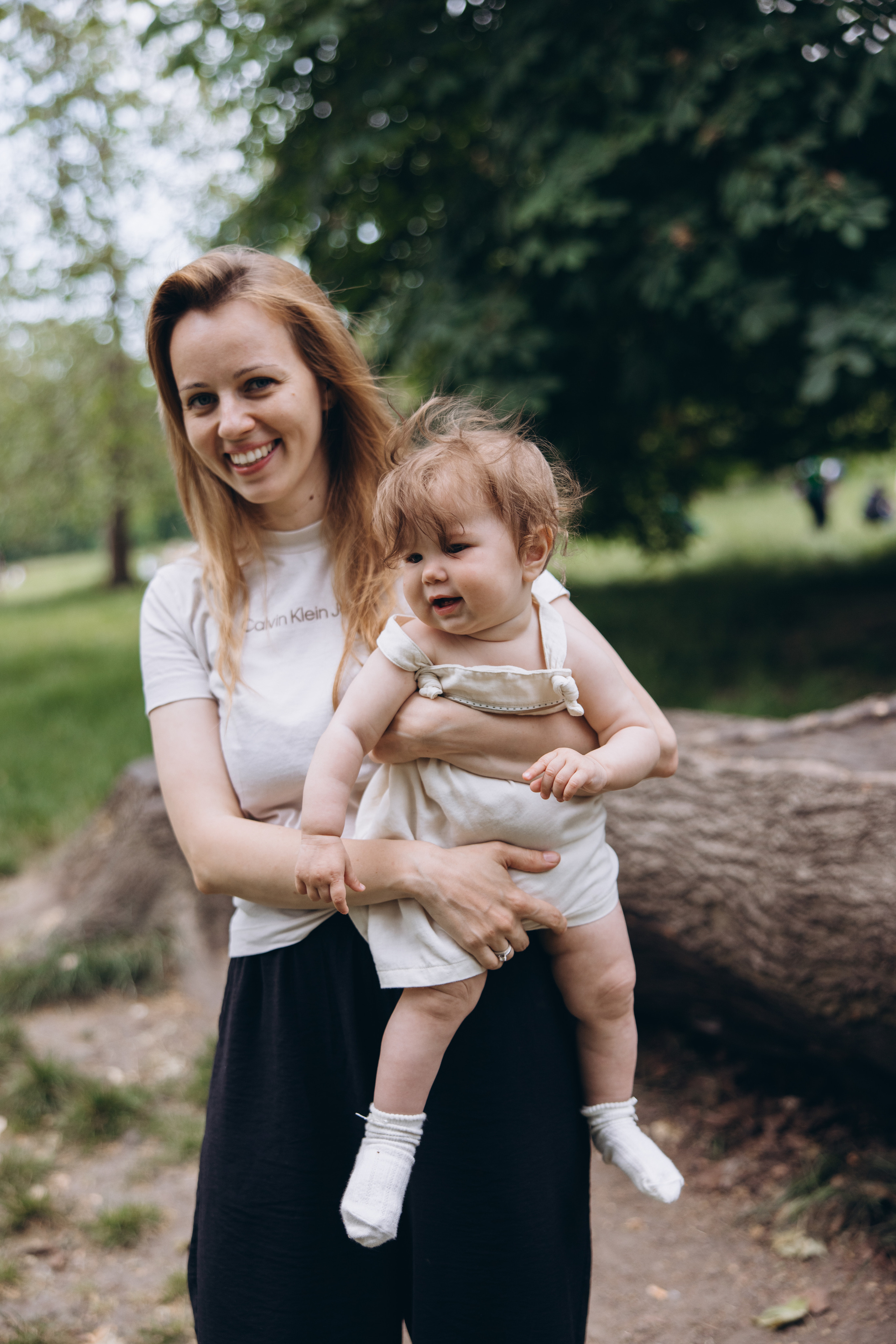 Igor and his family (Hyde Park). Anastasia Klink, Photographer in London