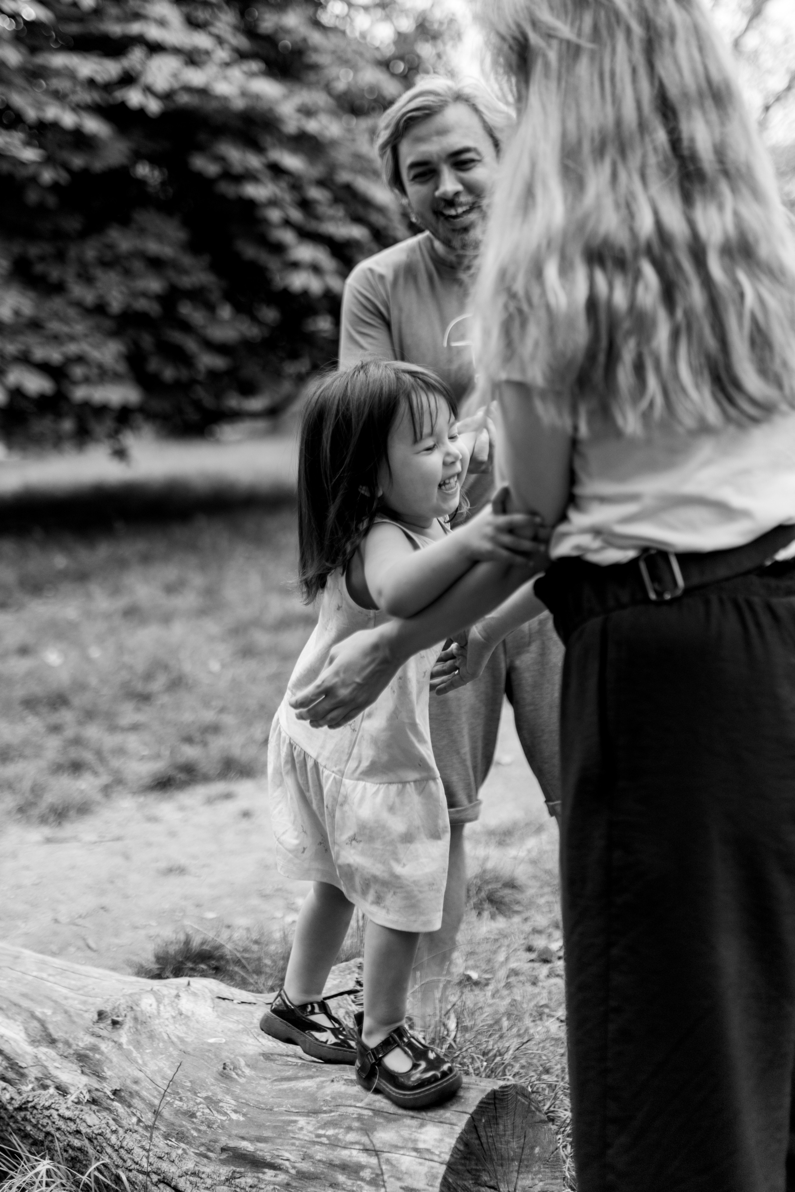 Igor and his family (Hyde Park). Anastasia Klink, Photographer in London