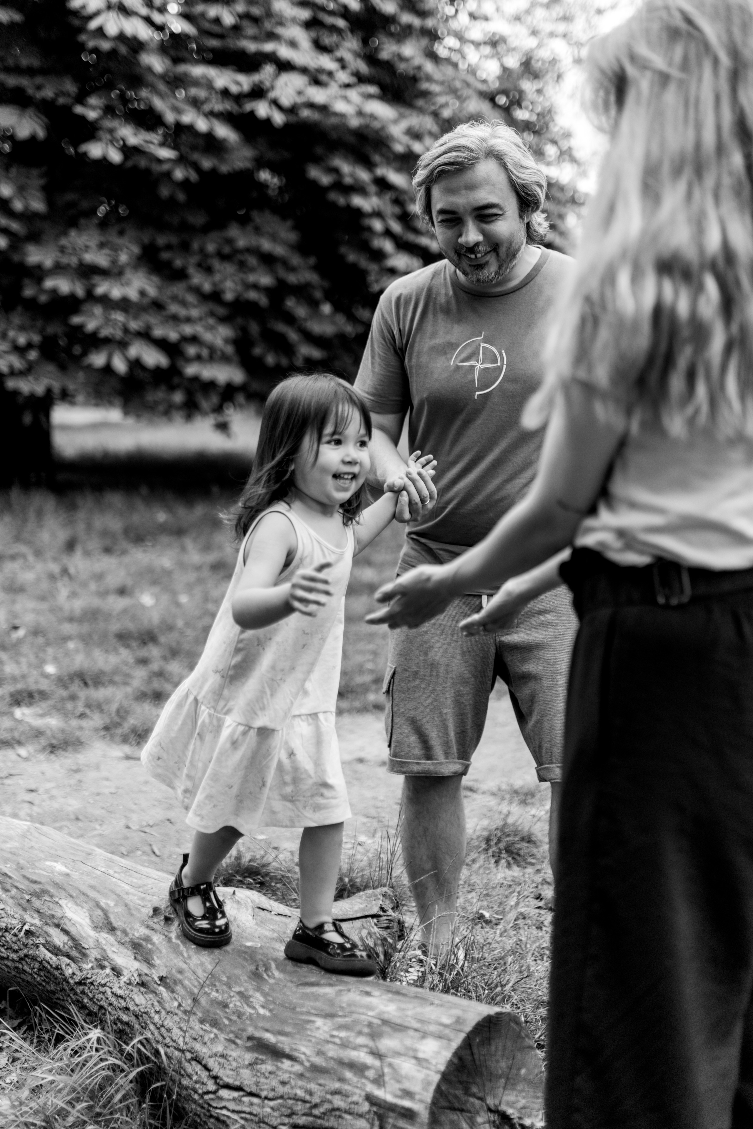 Igor and his family (Hyde Park). Anastasia Klink, Photographer in London