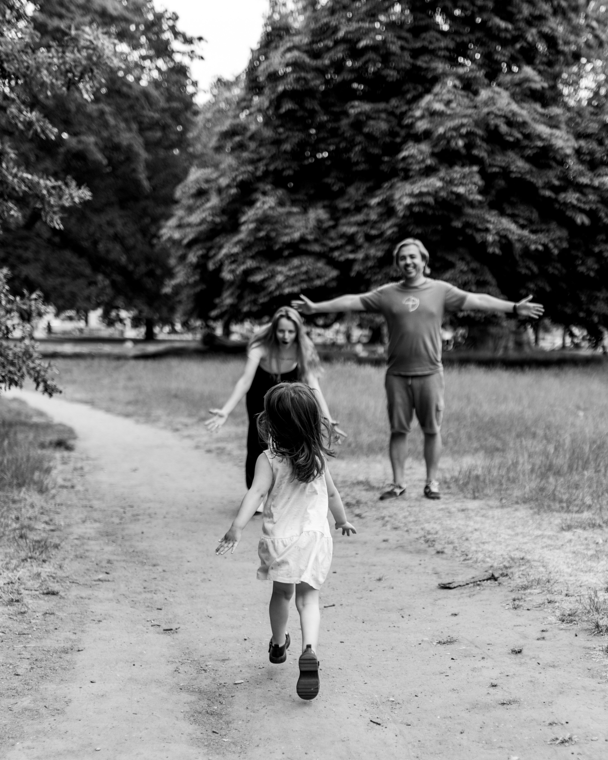 Igor and his family (Hyde Park). Anastasia Klink, Photographer in London