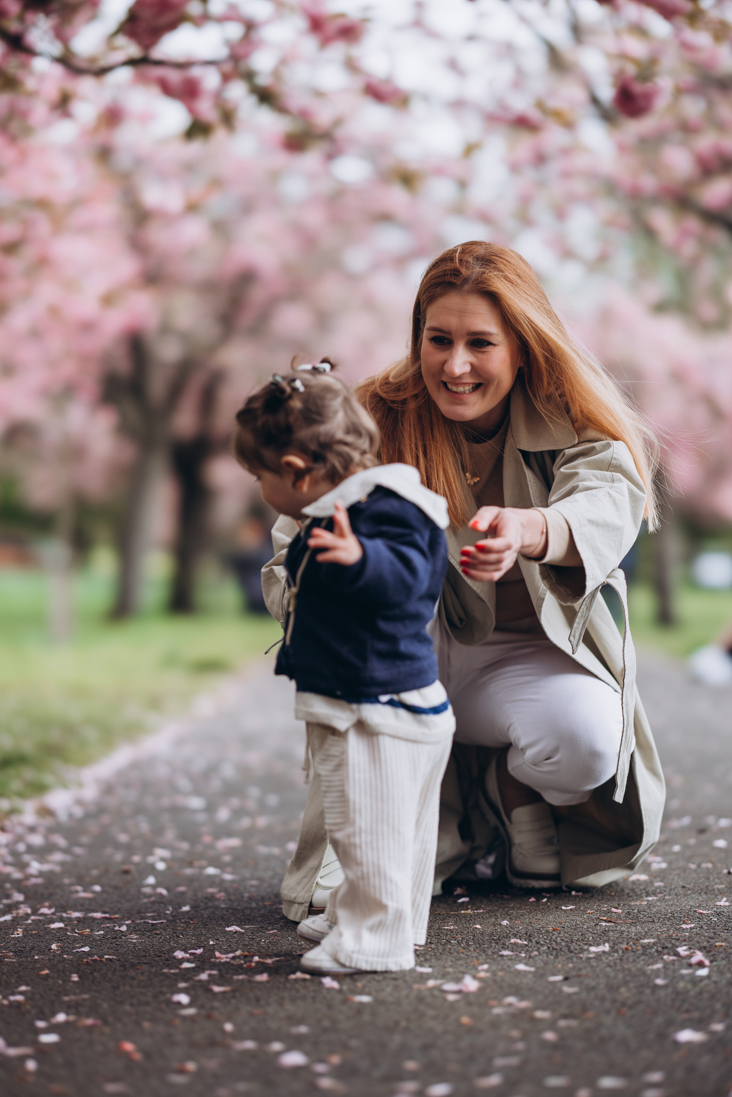 Sofia with parents (Greenwich Park). Anastasia Klink, Photographer in London