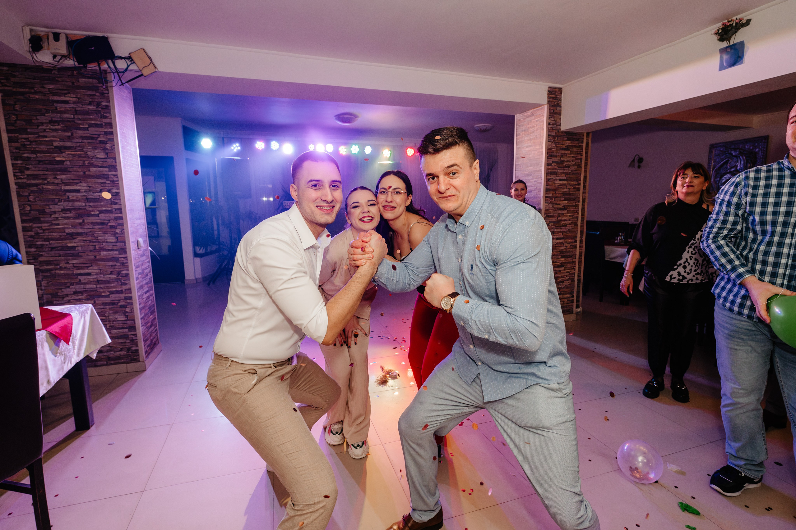 Luca Stefan. Raw Studio. Fotograful tau de nunta!