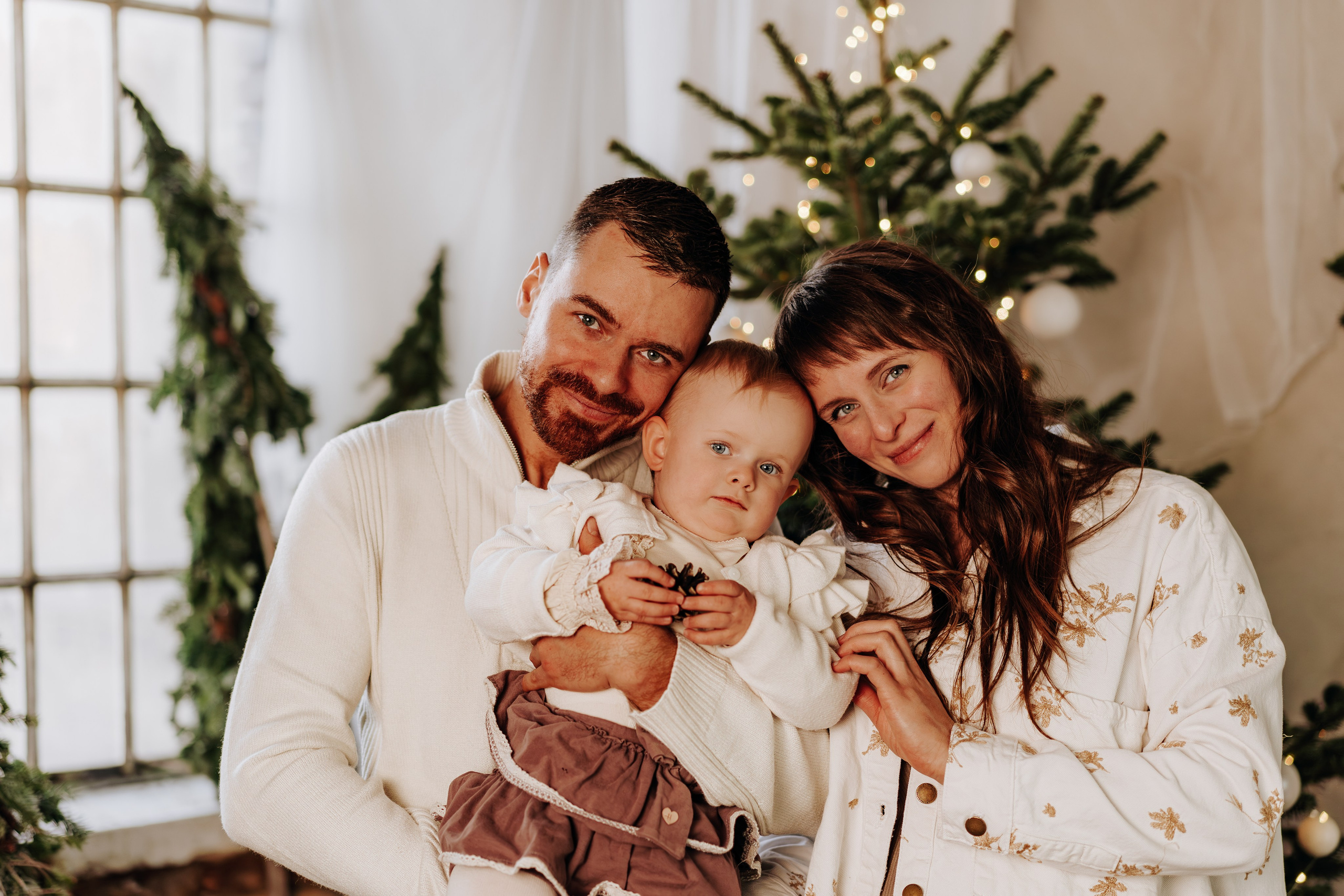 Minimalistyczne sesje świąteczne. Fotograf ślubny & lifestyle Gdańsk, Karolina Baczewska