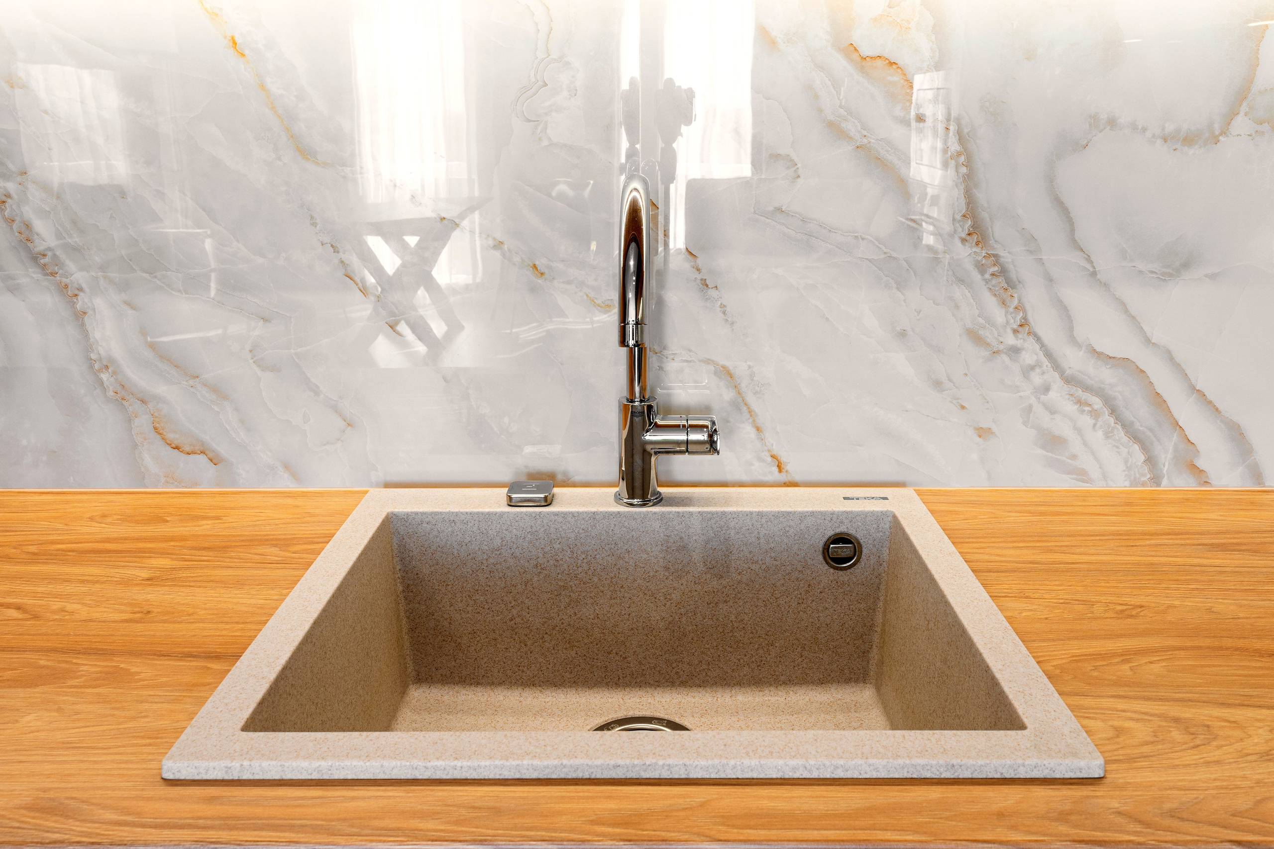 Апартаменти за Booking. Професионален фотограф в Пловдив и областта