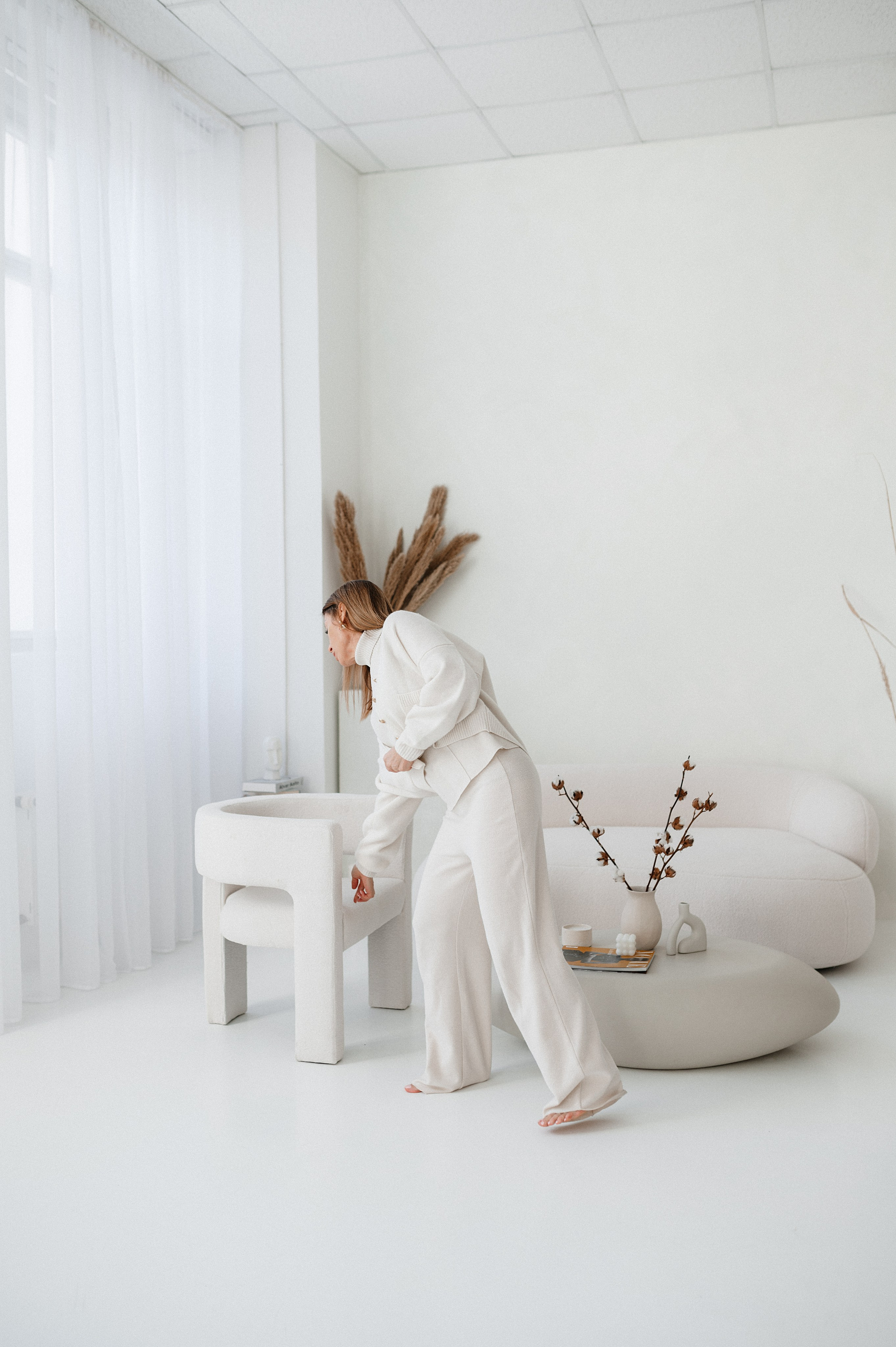 Beauty by Vovk cosmetologist in Prague. ANNA-MARIA PHOTO CONTENT CREATOR — fotograf, estét, umělec a vizuální expert na Instagram v Praze