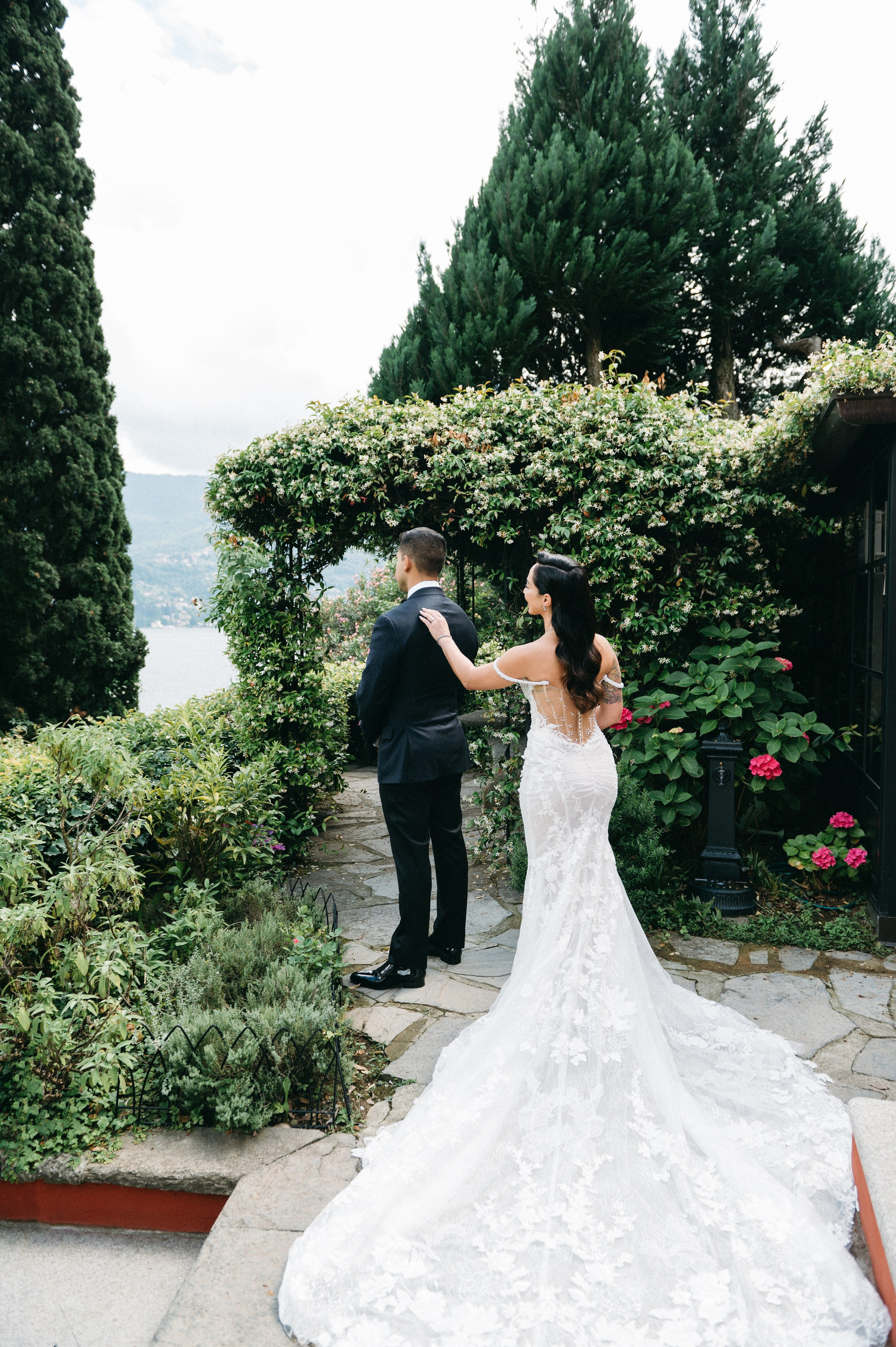 Lake Como wedding. Lake Como Photographer — Proposal | Wedding | Elopement