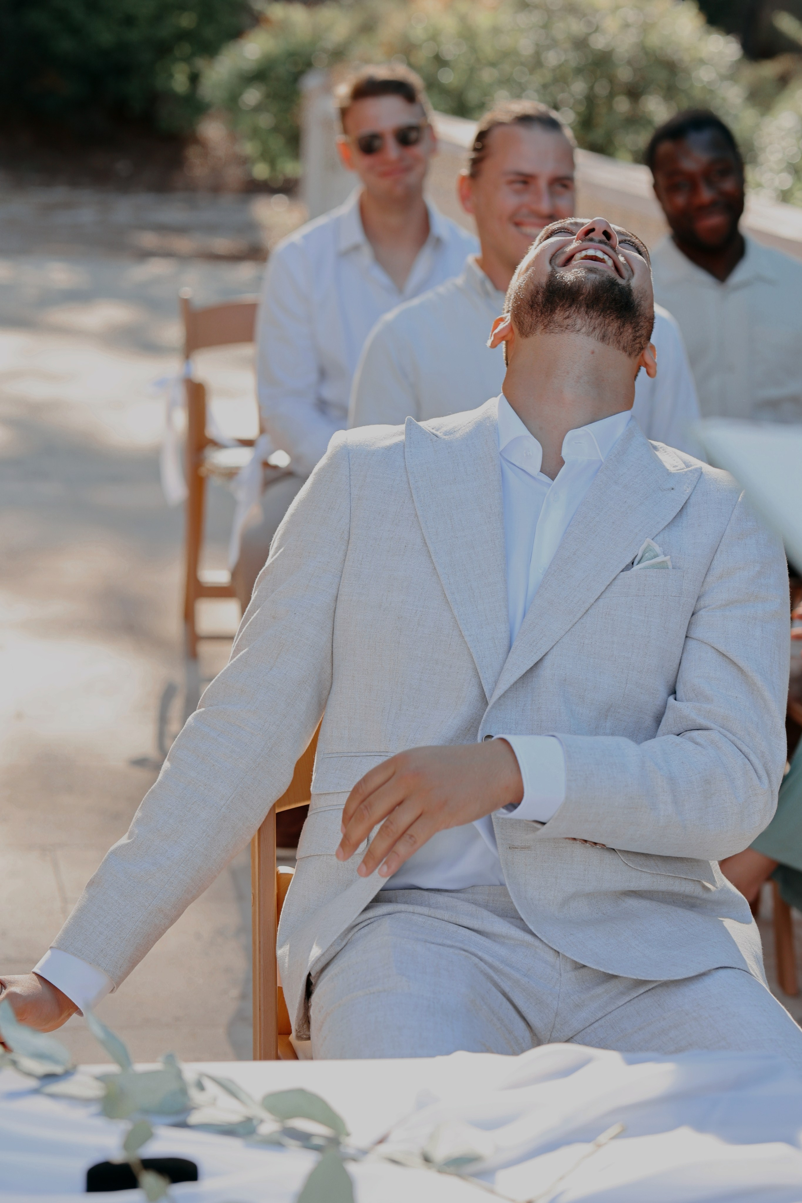 Séance photo de mariage – Instants d’amour inoubliables. Viktoria photo marseille