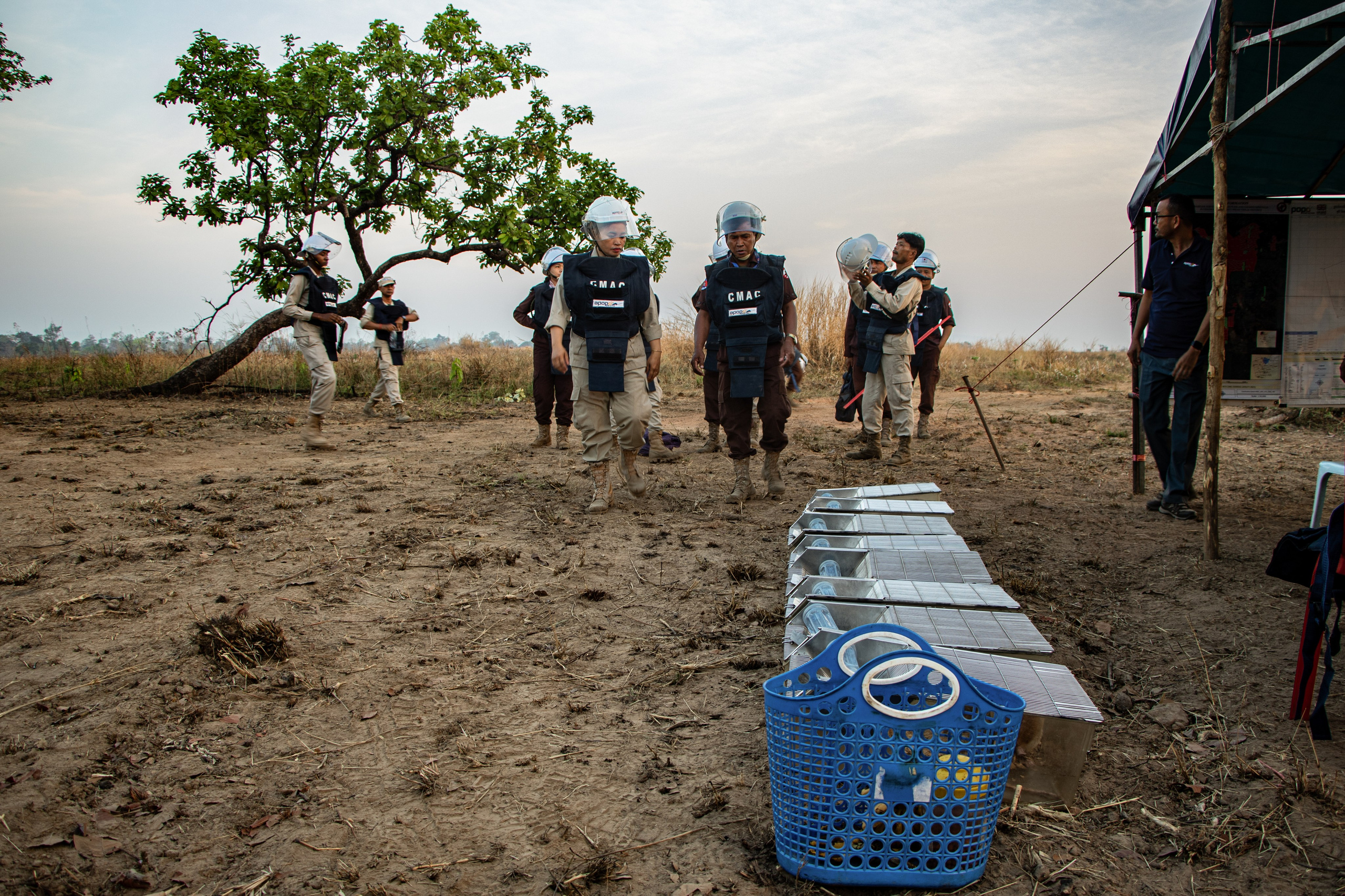 Les différentes boites des petits rats, à leurs noms, avant de partir en mission.