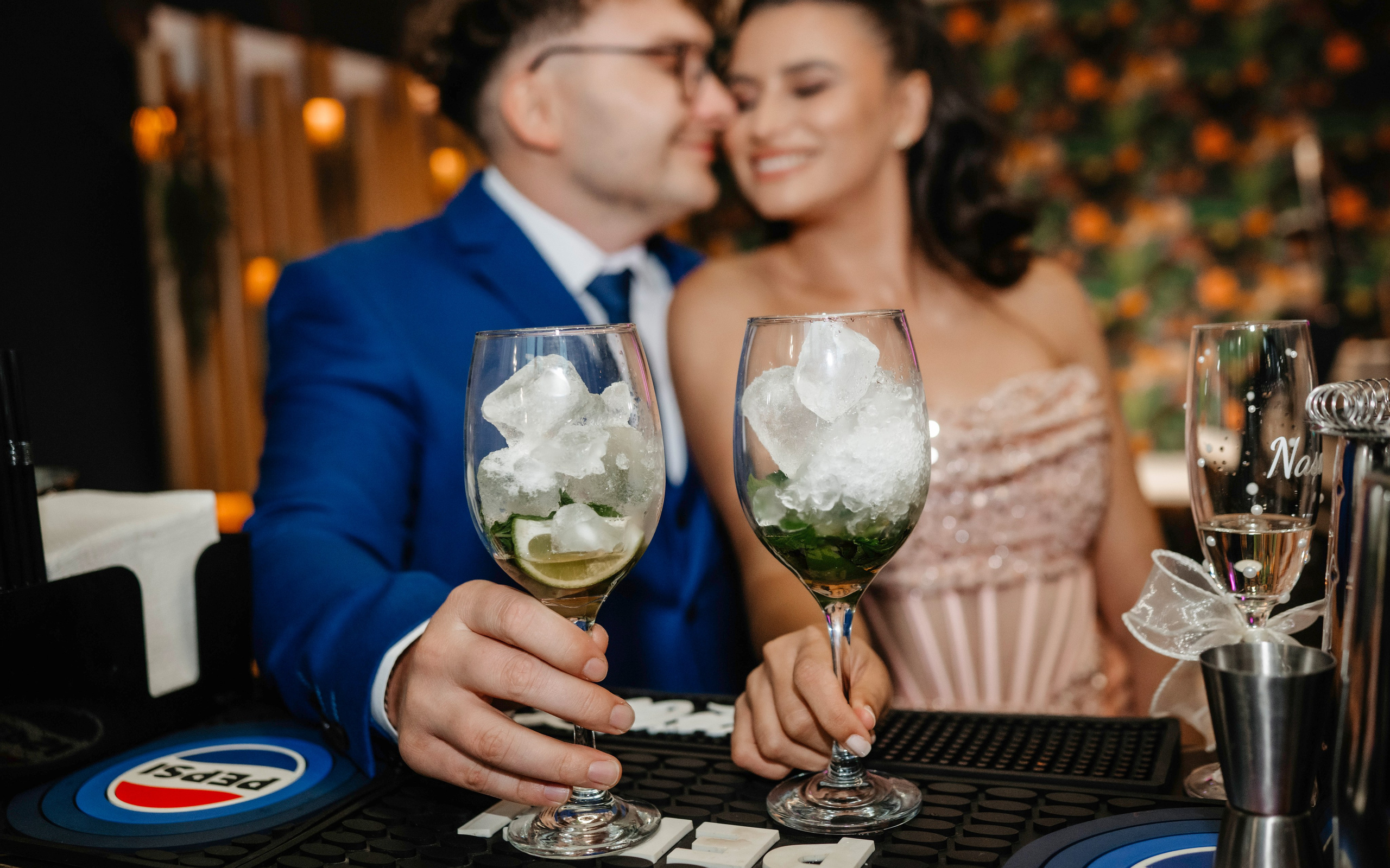 🤎 I o a n a  & D a n i e l — Wedding Day Preview. Wedding & Family Photographer