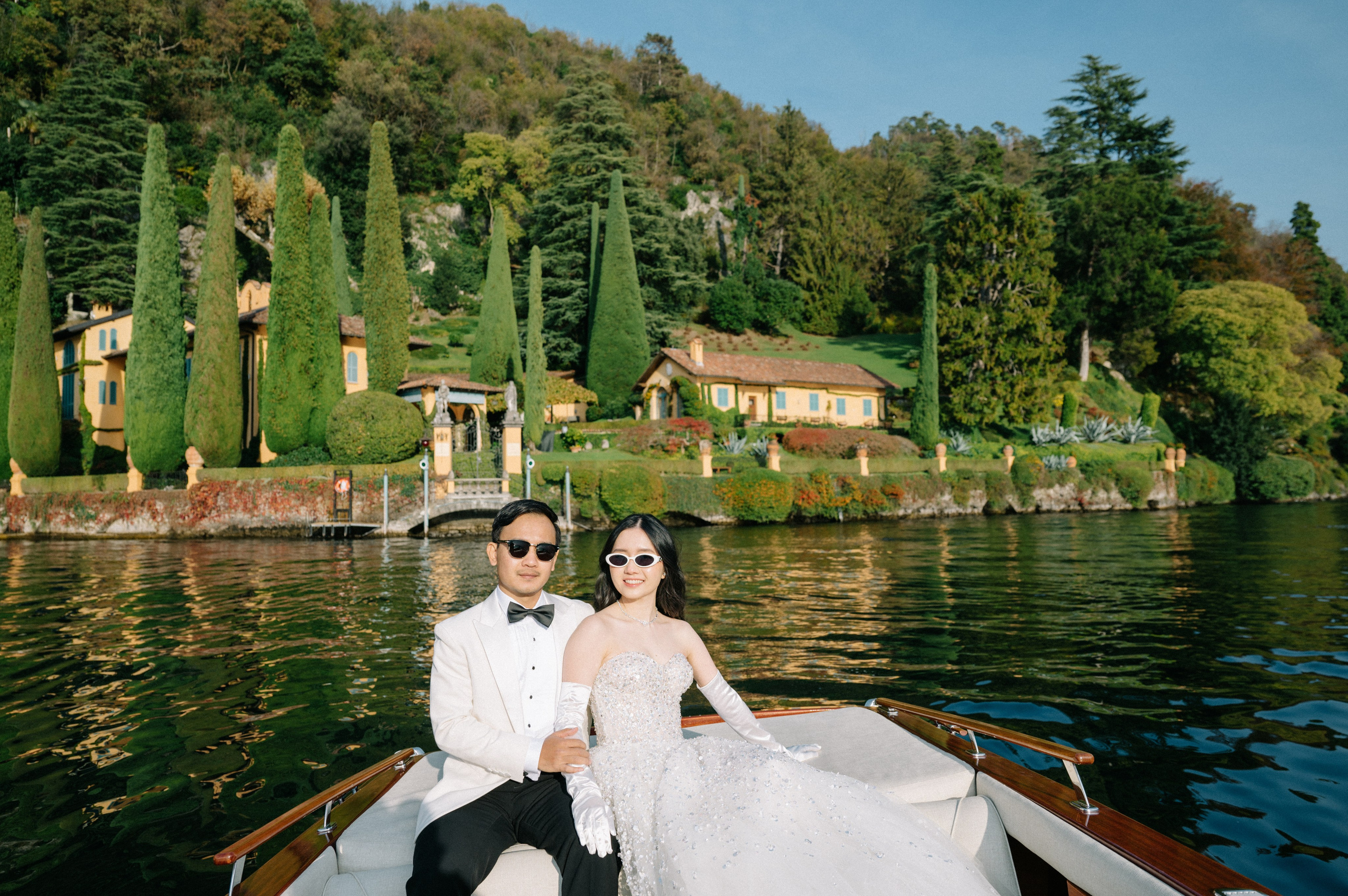Lake Como. Lake Como Photographer — Proposal | Wedding | Elopement