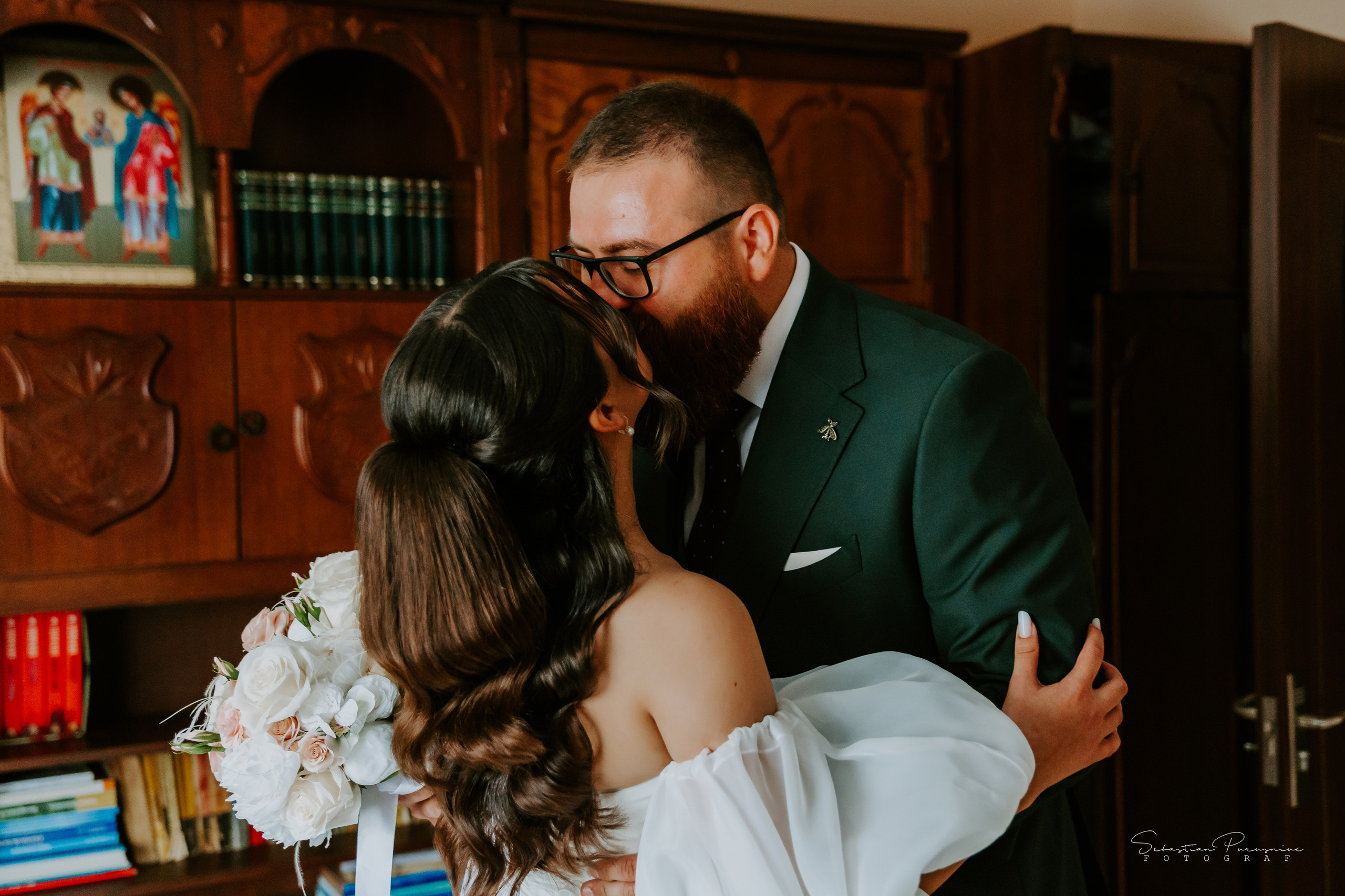 Andreea & Mădălin. Sebastian Purusniuc Fotograf - Iasi