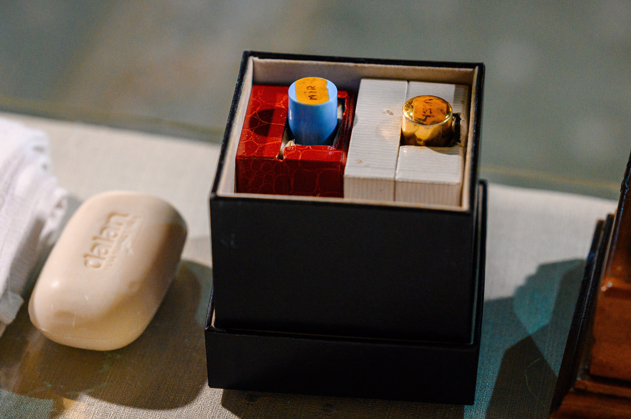 Eduard Ayan. Mugurel Olteanu Fotograf