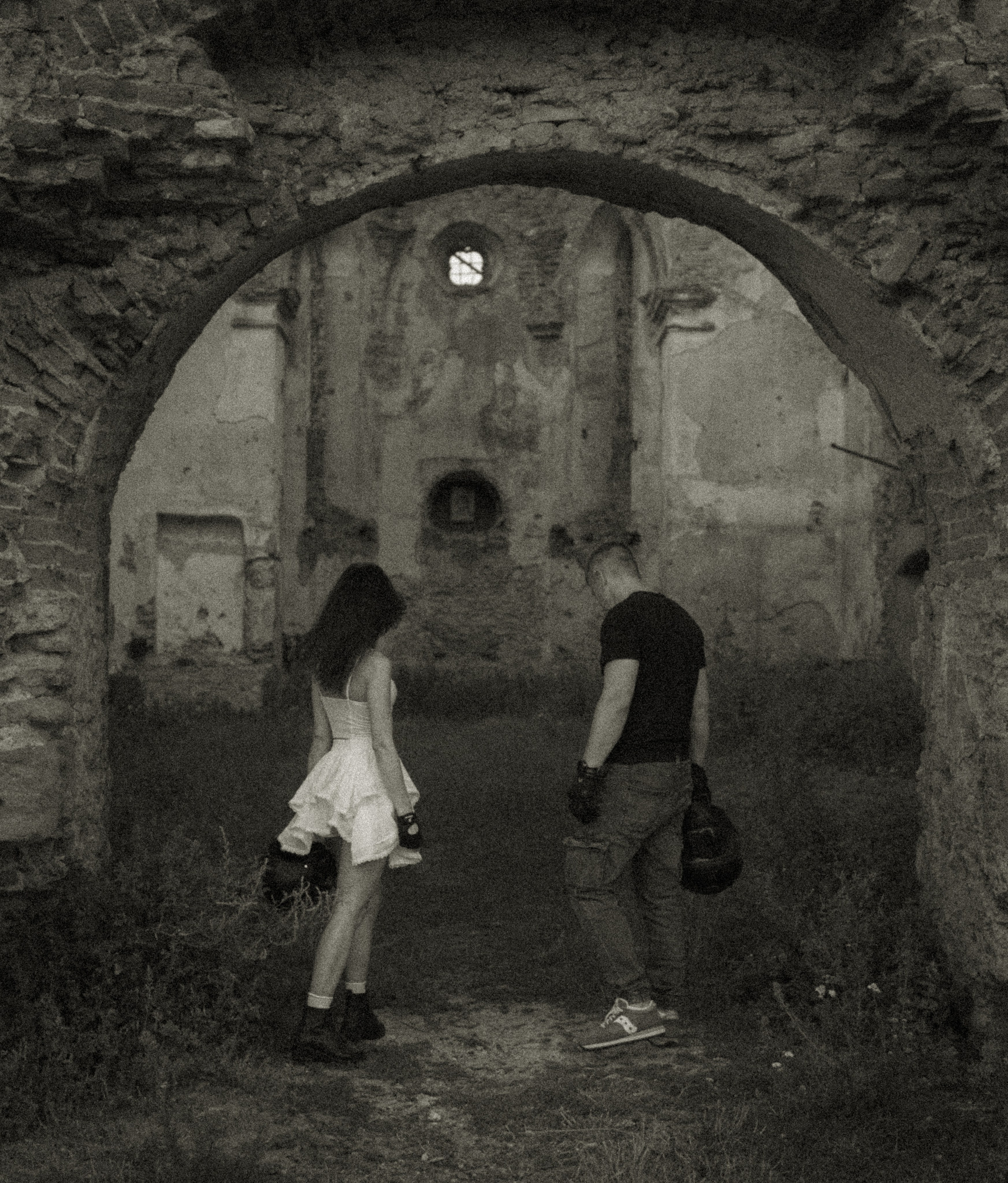 Balade en moto. Histoires d’amour, séances photos de famille et de mariage en France