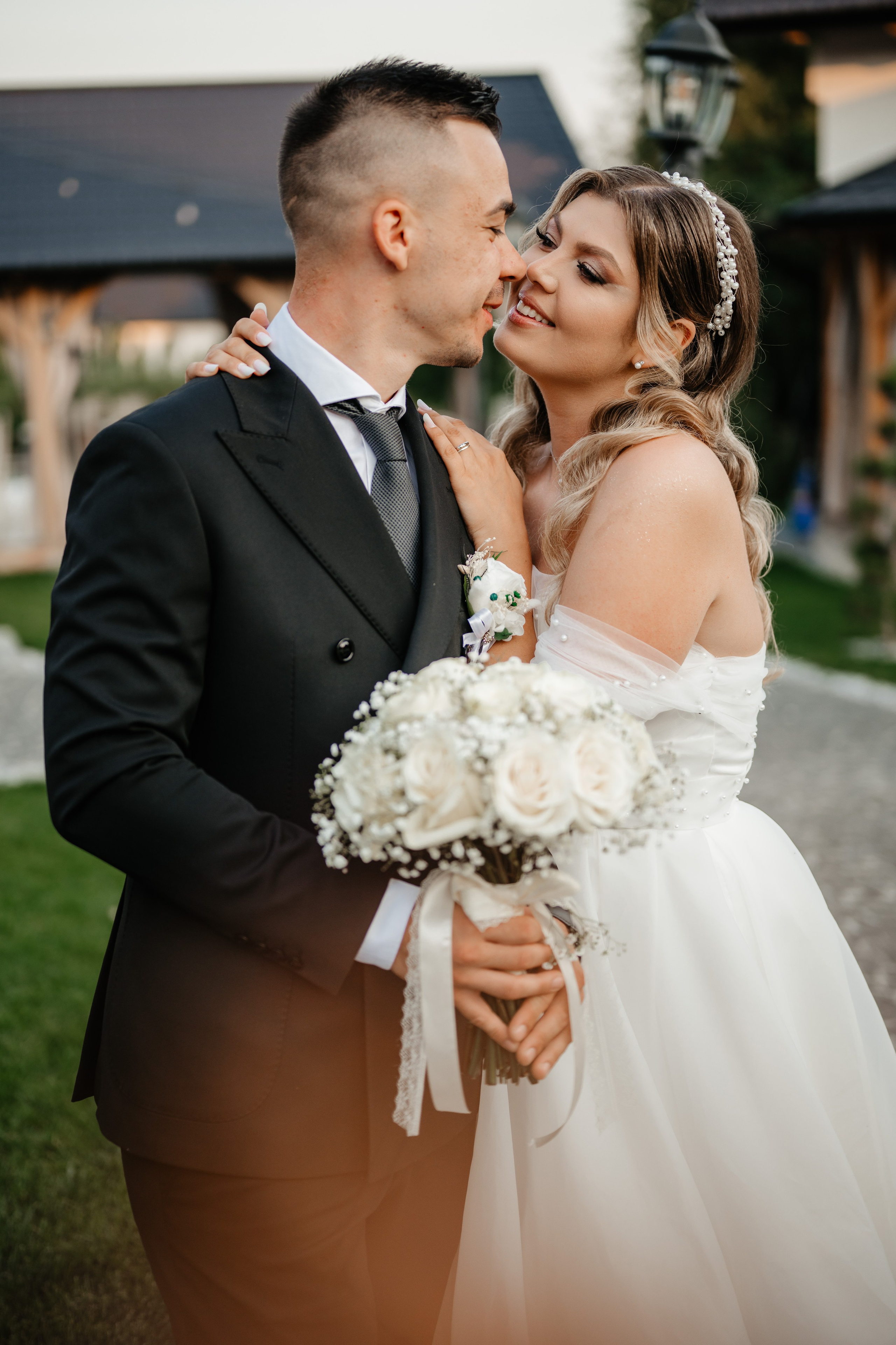🤎 I o n i c a și A n d r e e a - Wedding Day Preview. Wedding & Family Photographer