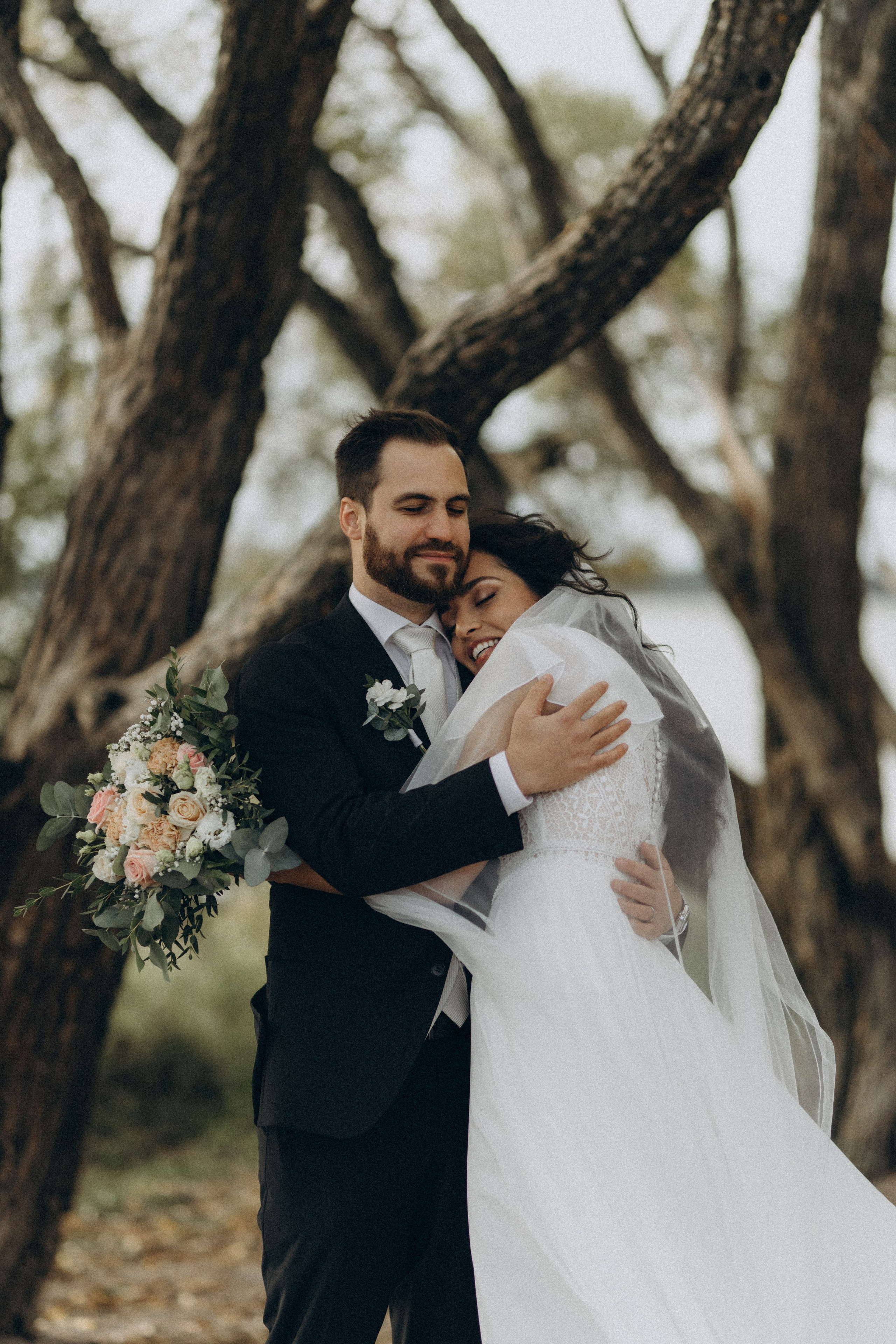 W&S. Wedding and portrait photographer in Helsinki Vickan O