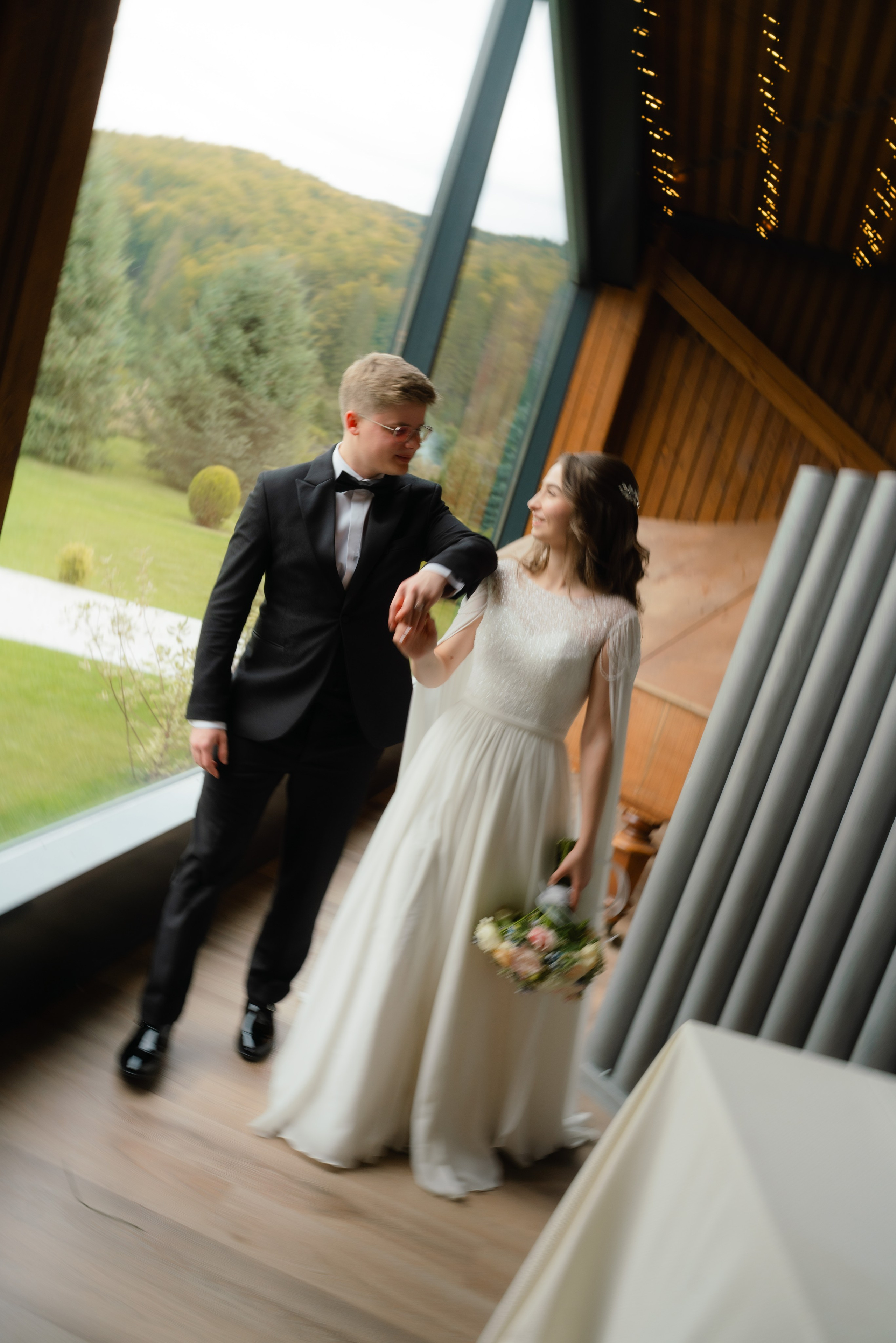 Miruna | Ruben Preview. Main