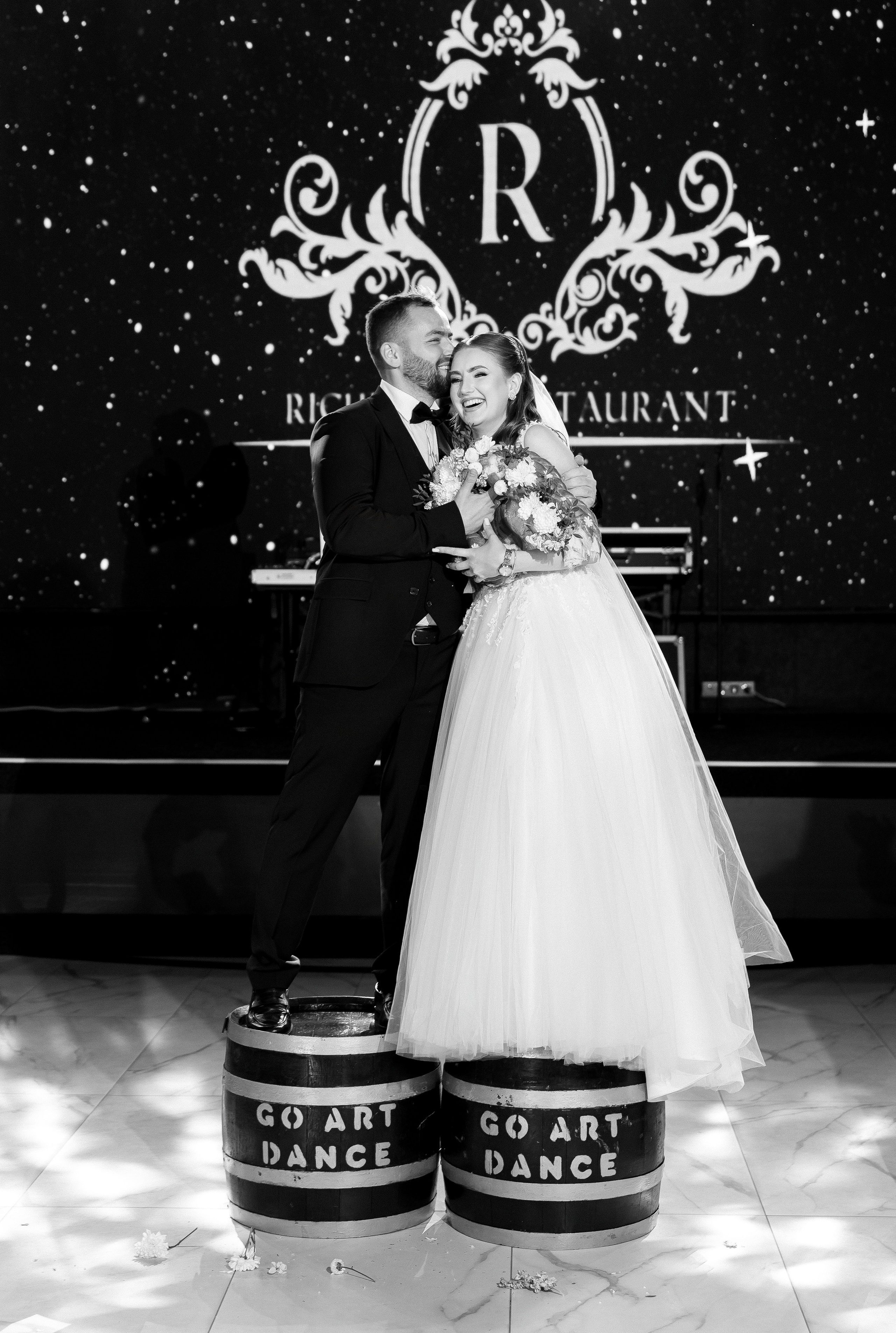 Ion & Djulieta — Richland — Wedding Day. Servicii Foto și Video 067188353