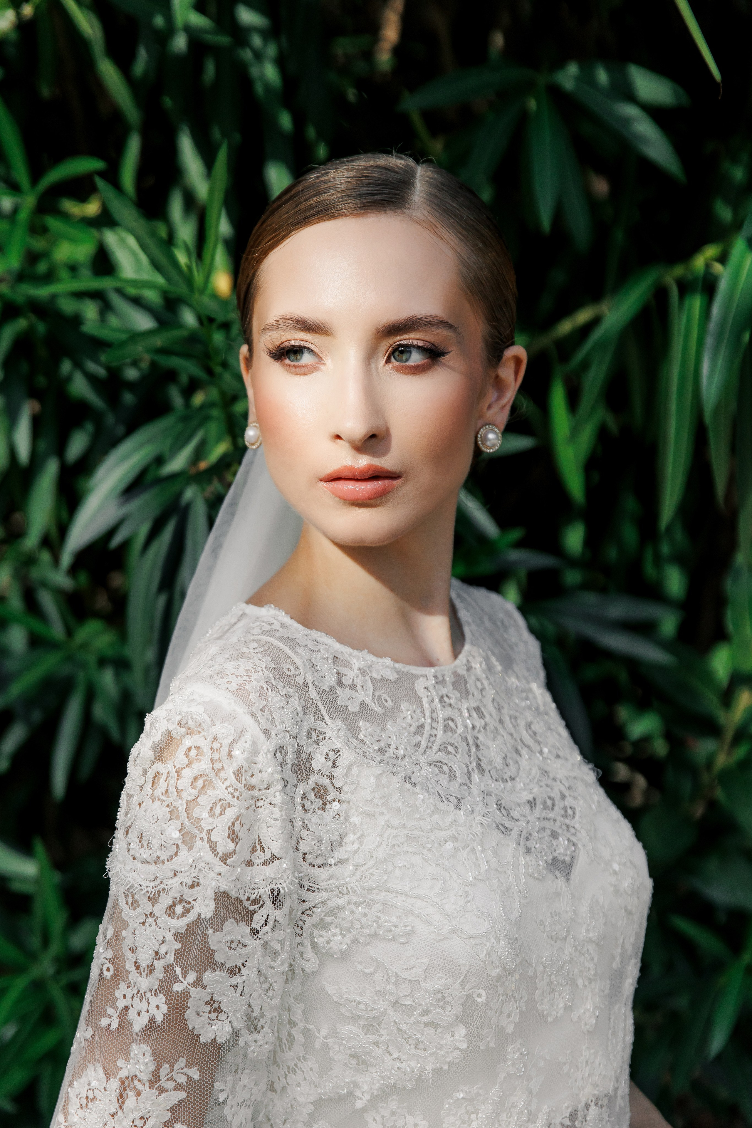 Elegant bridal portrait 