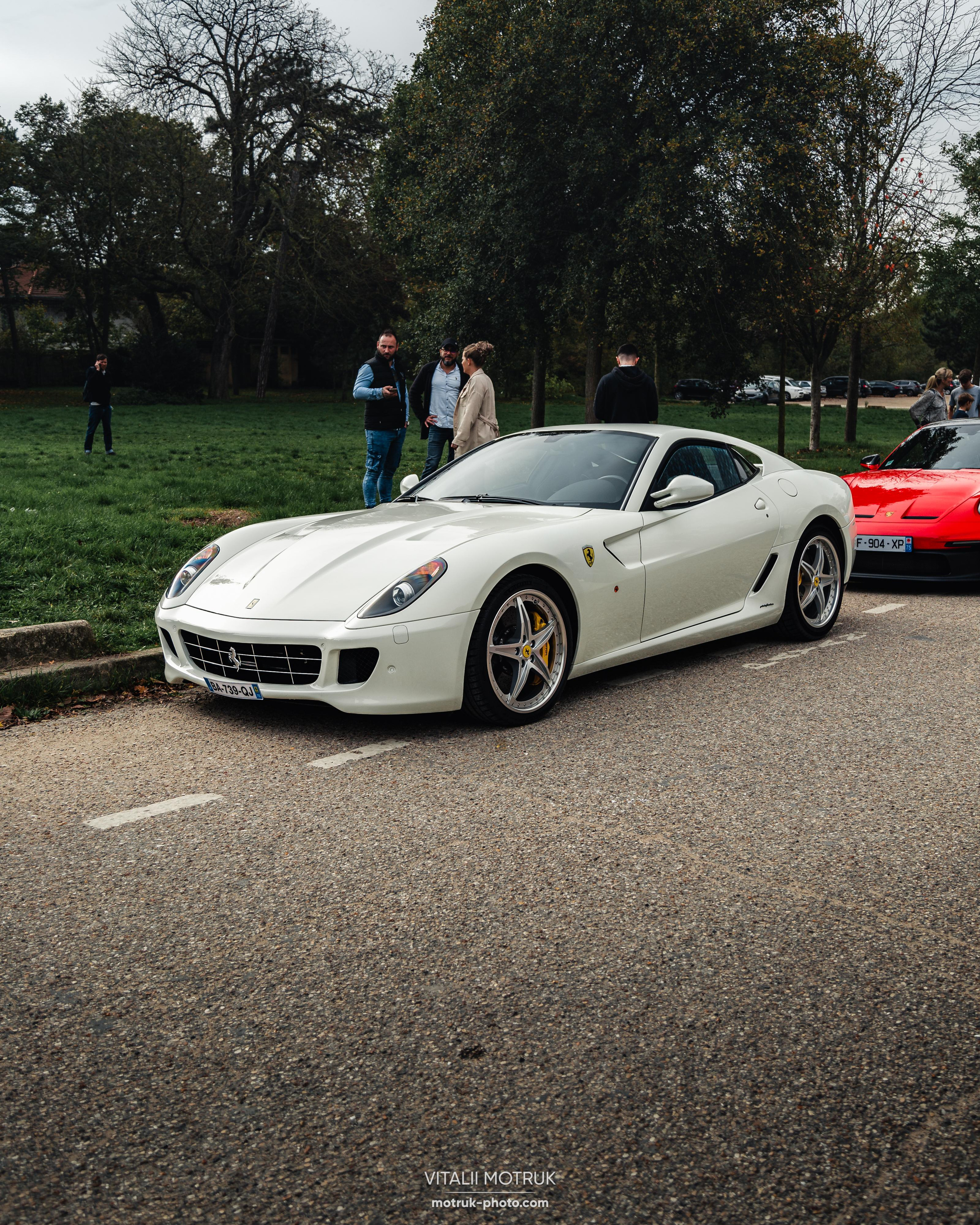 Rassamblement a l’Auteuil. Photographer in Paris — Vitalii Motruk