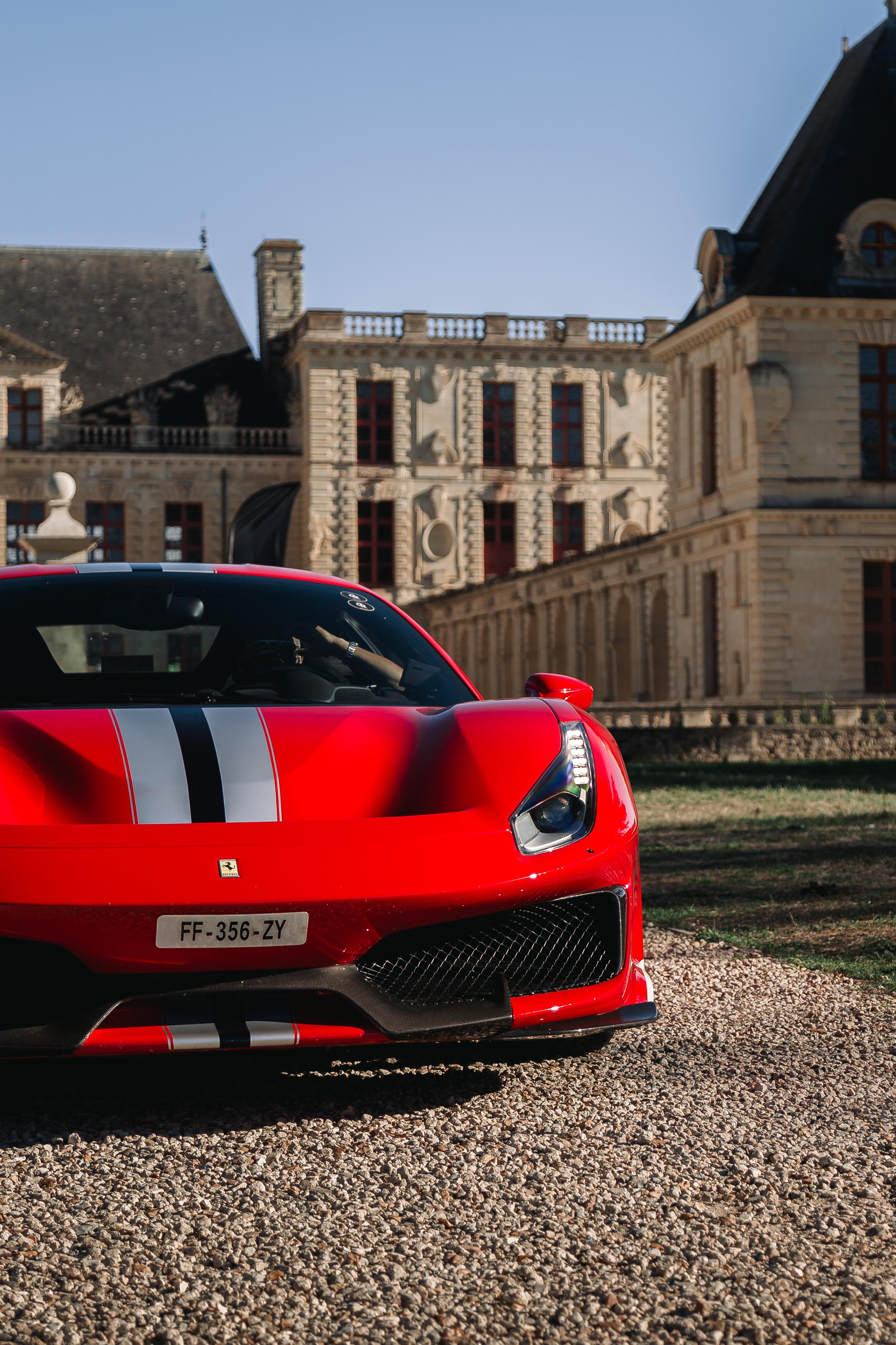 Ferrari 488 Pista. Photographe de voitures à Paris — Vitalii Motruk