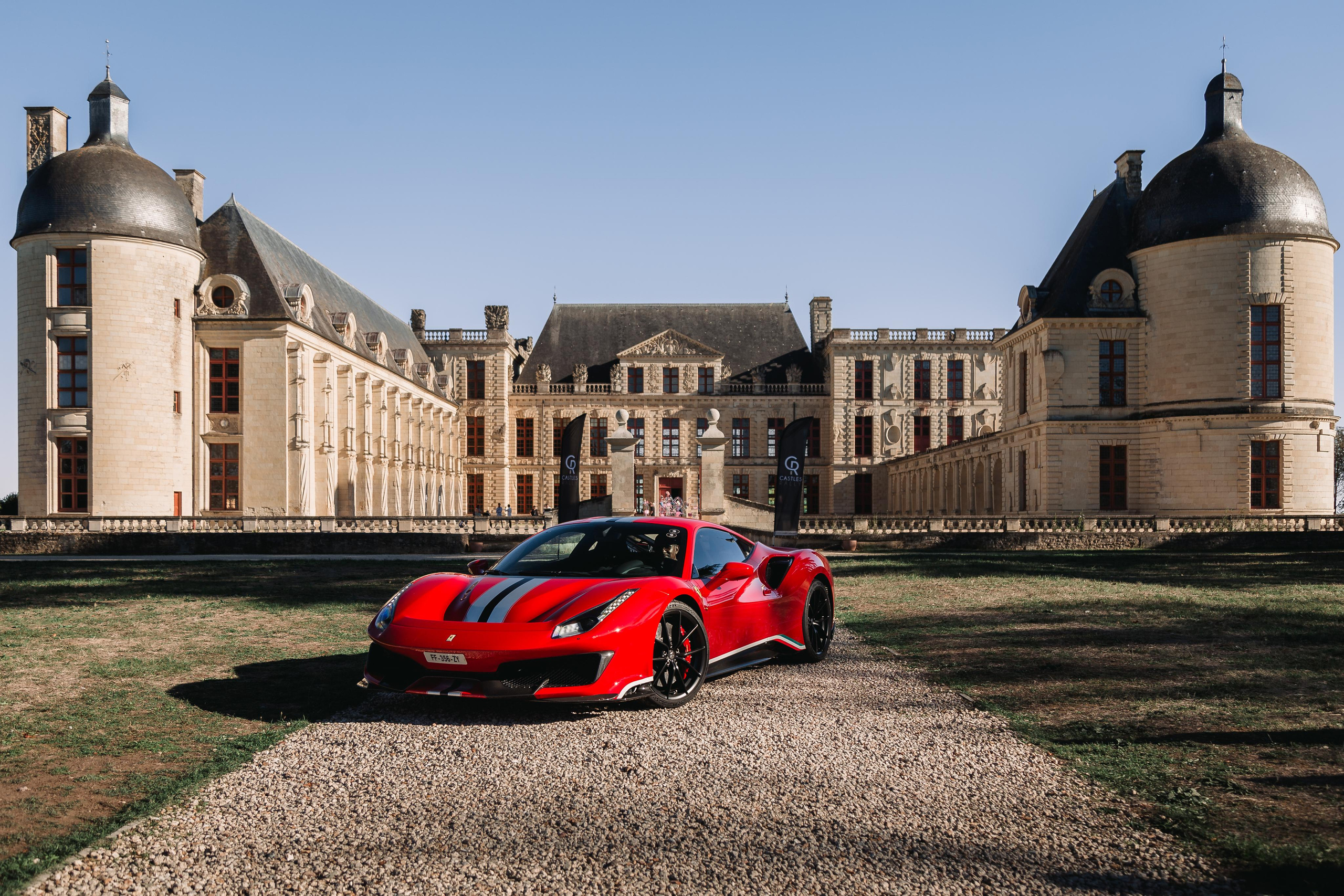 Ferrari 488 Pista. Photographe de voitures à Paris — Vitalii Motruk