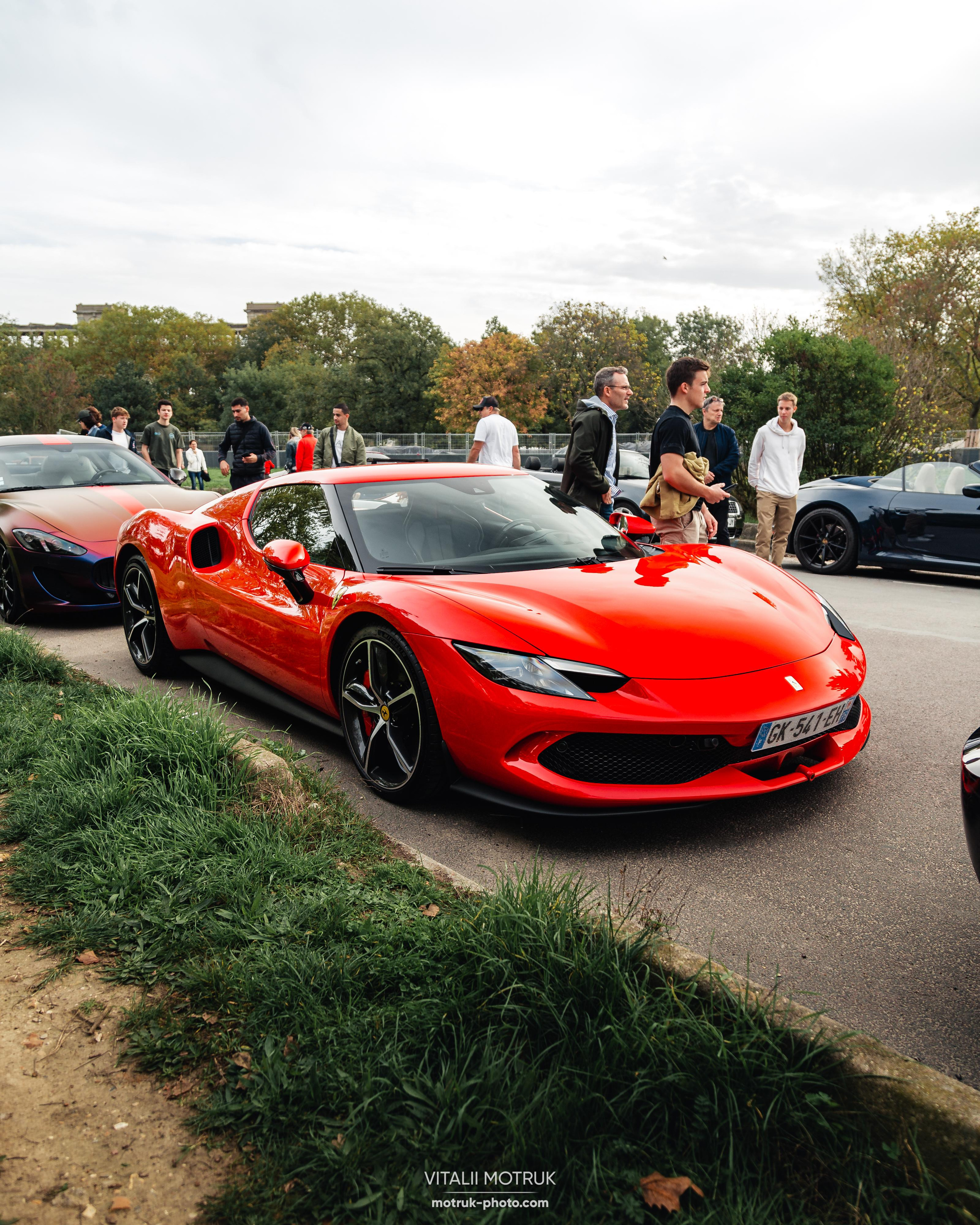 Rassamblement a l’Auteuil. Photographer in Paris — Vitalii Motruk
