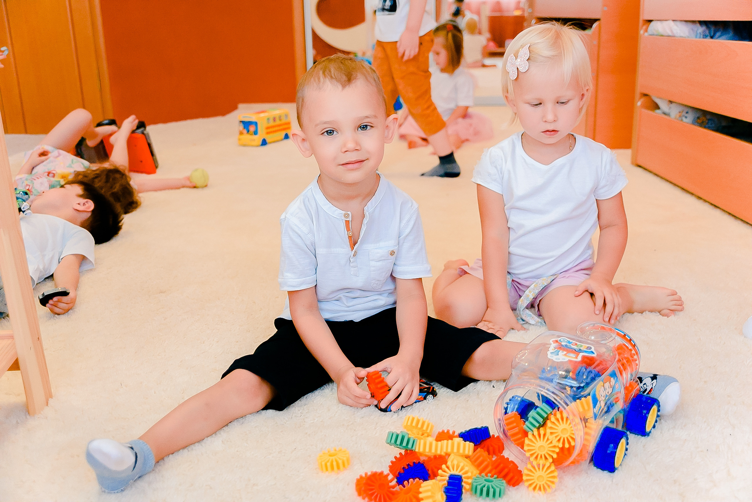 ЧАСТНЫЙ ДЕТСКИЙ САД. МАРИЯ ВАЛУЕВА Фотограф в Ницце, Каннах, Монако, Франции, Европе. Фотограф в Стамбуле