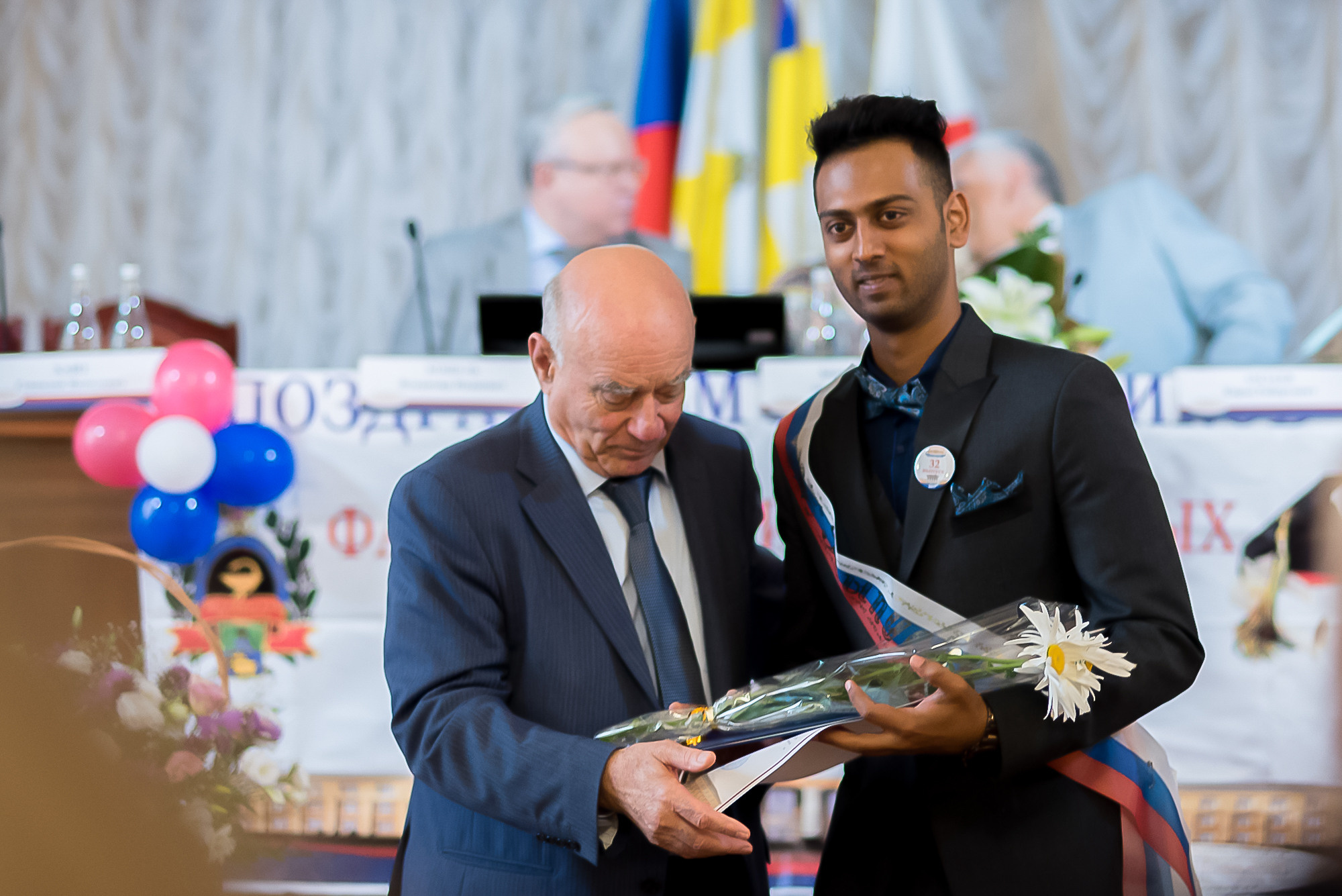 Выпускной Р. и группы. МАРИЯ ВАЛУЕВА Фотограф в Ницце, Каннах, Монако, Франции, Европе. Фотограф в Стамбуле