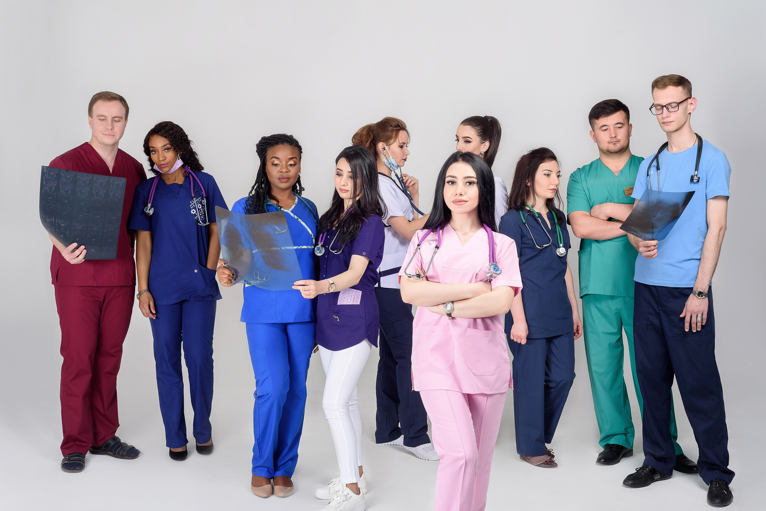 Álbum de fotos de estudio para estudiantes. MARIA VALUEVA Fotógrafo en Niza, Cannes, Monaco, Francia, Europe, Estambul, Turquía