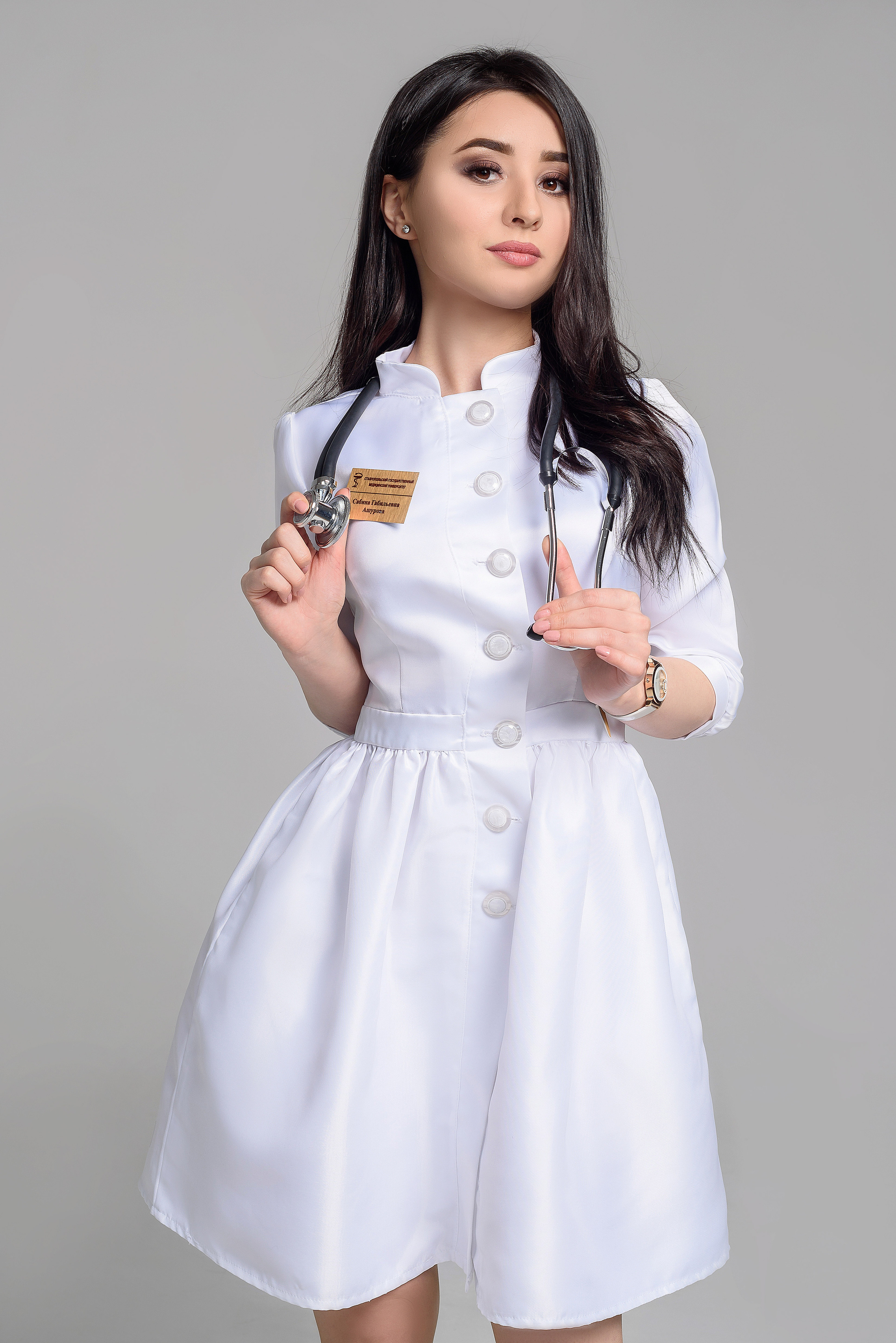 Álbum de fotos de estudio para estudiantes. MARIA VALUEVA Fotógrafo en Niza, Cannes, Monaco, Francia, Europe, Estambul, Turquía