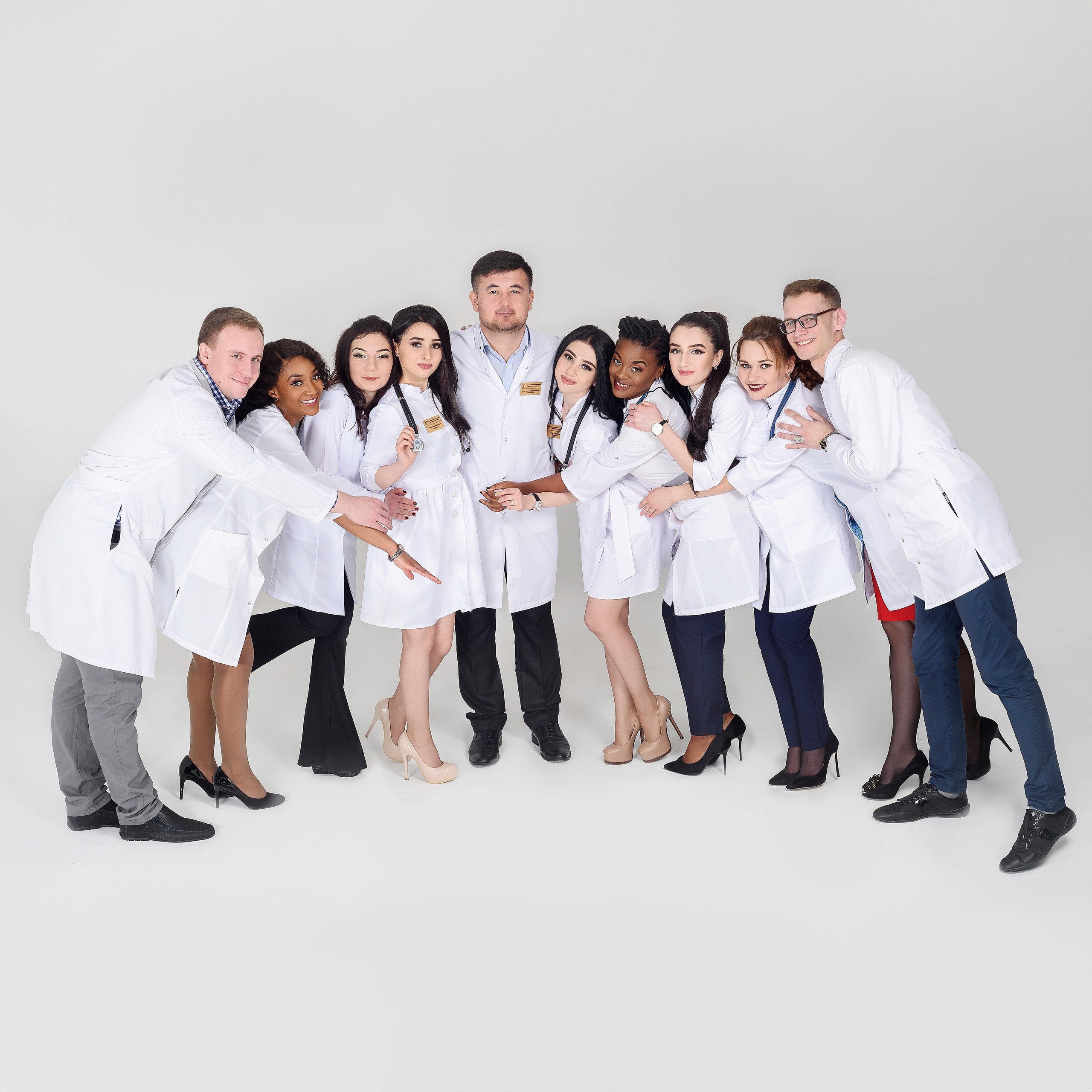 Студенческий альбом. МАРИЯ ВАЛУЕВА Фотограф в Ницце, Каннах, Монако, Франции, Европе. Фотограф в Стамбуле