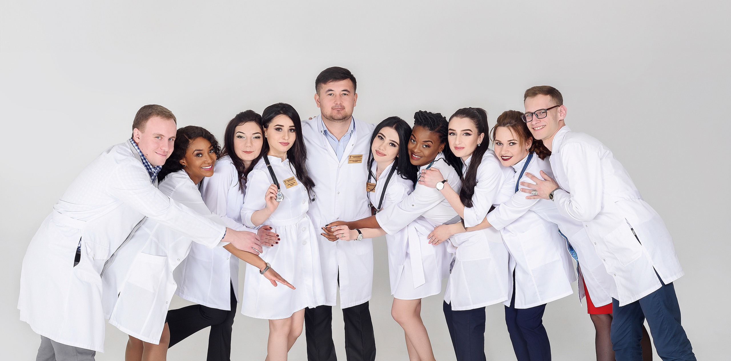 Студенческий альбом. МАРИЯ ВАЛУЕВА Фотограф в Ницце, Каннах, Монако, Франции, Европе. Фотограф в Стамбуле