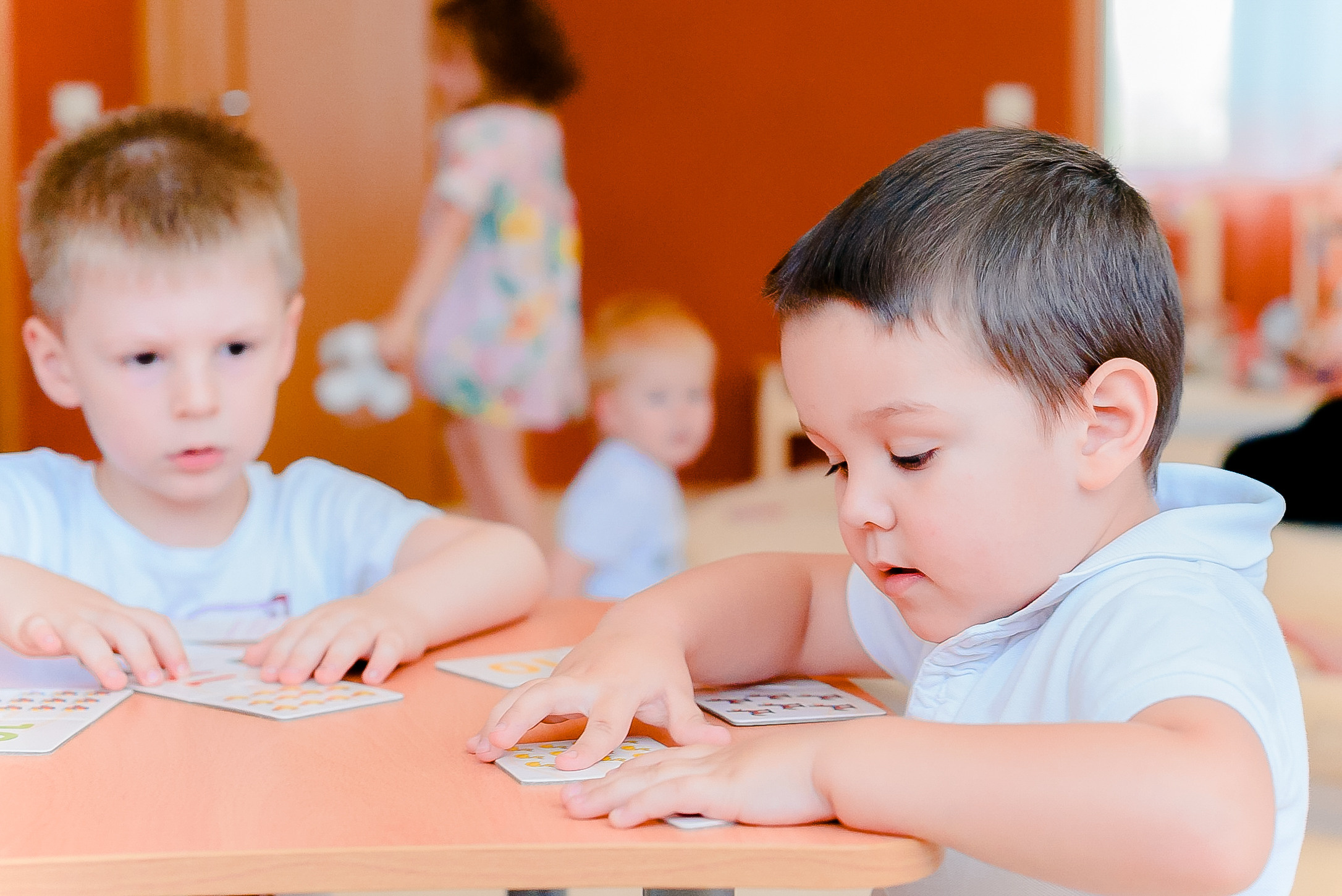ЧАСТНЫЙ ДЕТСКИЙ САД. МАРИЯ ВАЛУЕВА Фотограф в Ницце, Каннах, Монако, Франции, Европе. Фотограф в Стамбуле