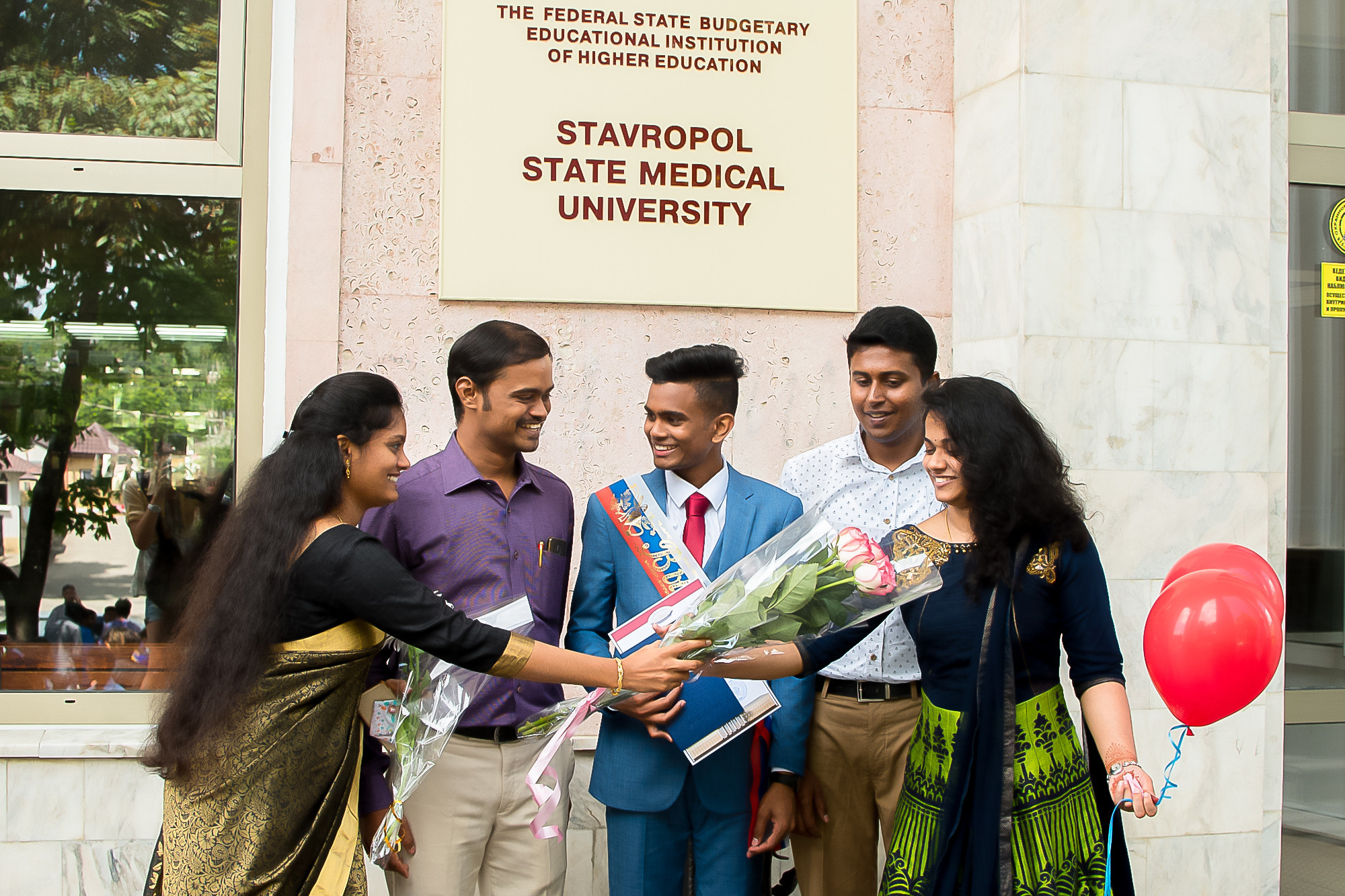 Выпускной Р. и группы. МАРИЯ ВАЛУЕВА Фотограф в Ницце, Каннах, Монако, Франции, Европе. Фотограф в Стамбуле