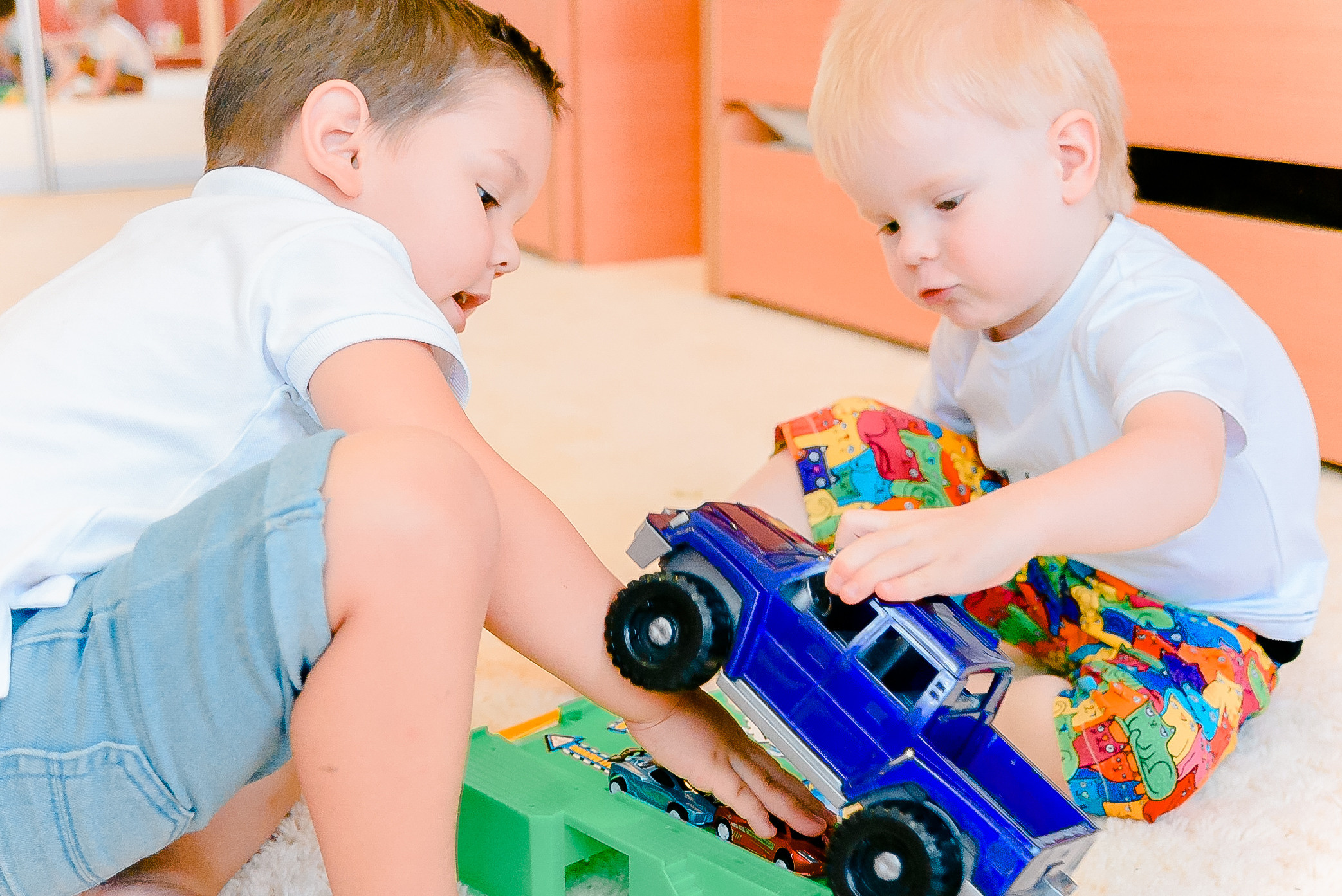 ЧАСТНЫЙ ДЕТСКИЙ САД. МАРИЯ ВАЛУЕВА Фотограф в Ницце, Каннах, Монако, Франции, Европе. Фотограф в Стамбуле