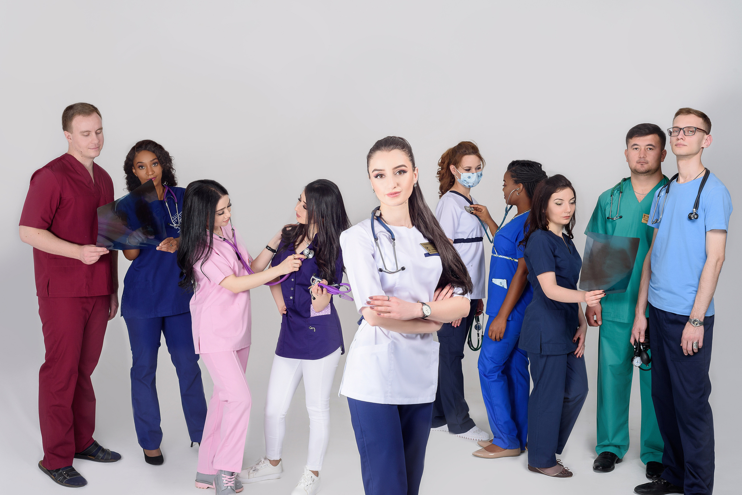 Álbum de fotos de estudio para estudiantes. MARIA VALUEVA Fotógrafo en Niza, Cannes, Monaco, Francia, Europe, Estambul, Turquía