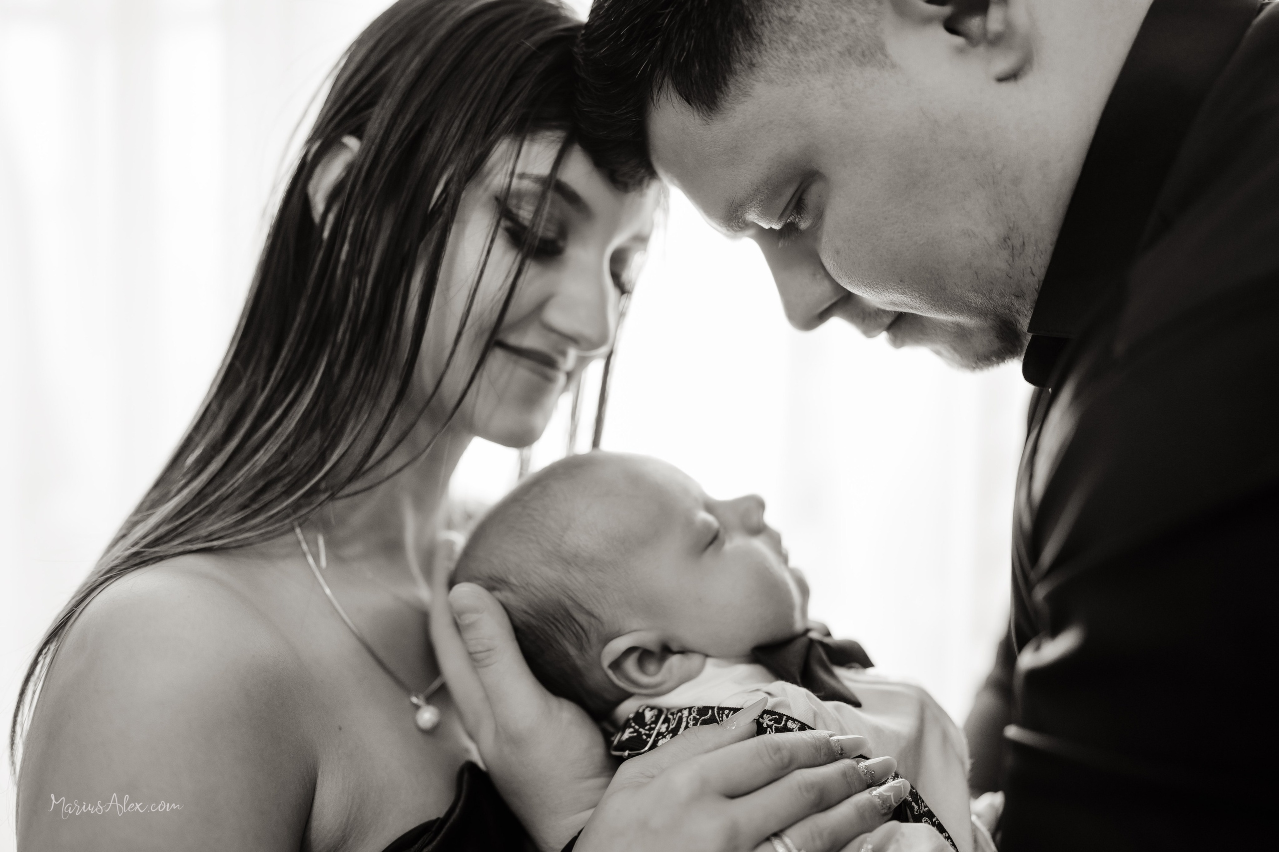 Micutul Mathias - Cel mai distractiv botez. Marius Alex fotograf de eveniment si portret din Suceava