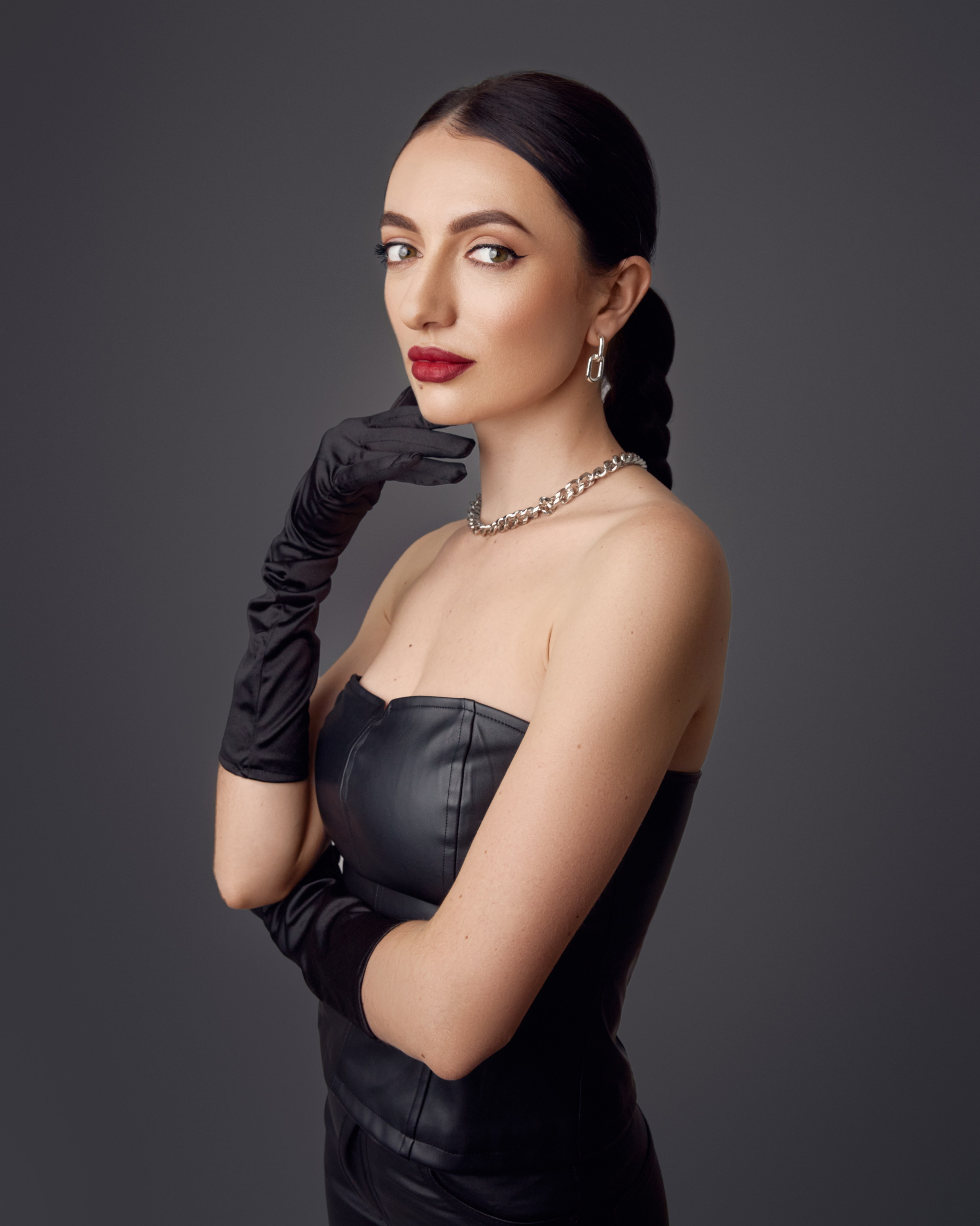 Studio-Shooting. Portraitfotografin Natalia Calcagnile