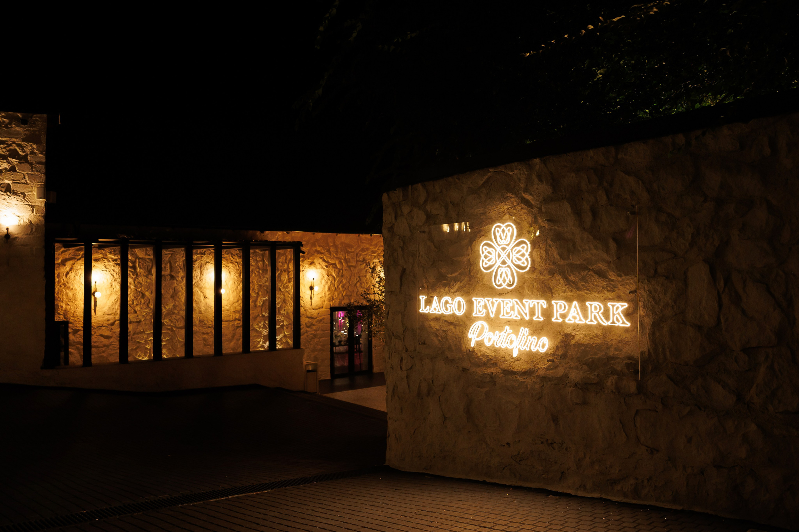 Gabriel & Evelina — Lago — Wedding Day. Servicii Foto și Video 067188353