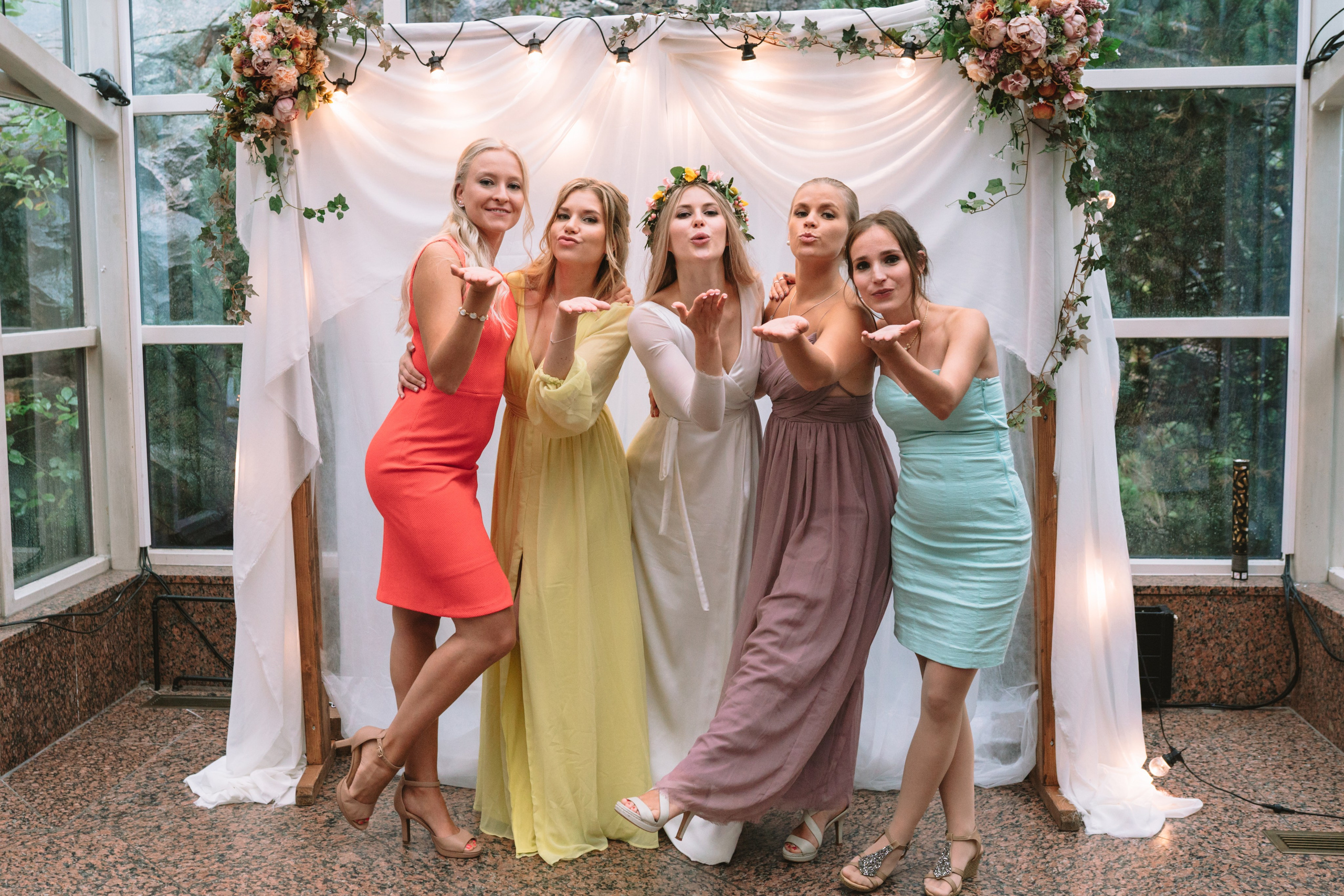 DiaFoto Barcelona Wedding Photoshoot | Barcelona Wedding Photographer. DiaFoto — Wow Photographer in Barcelona | Premium Barcelona Photoshoot Experience