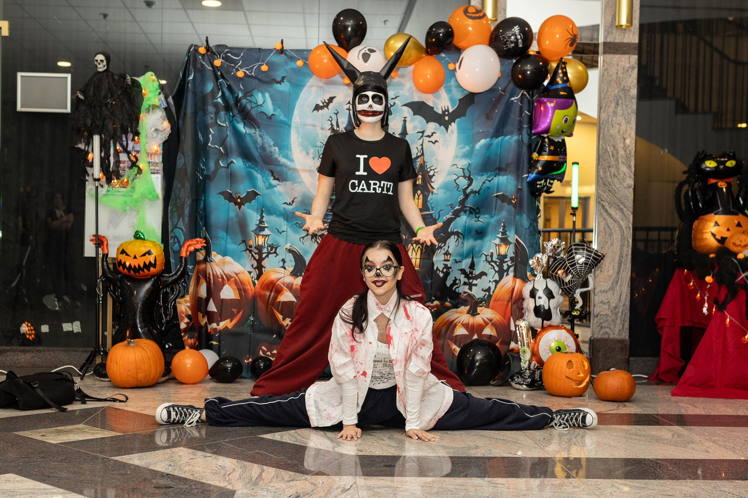 Leo dance studio Helloween 2025. Семейный и детский фотограф в Варшаве Мила Бобровская