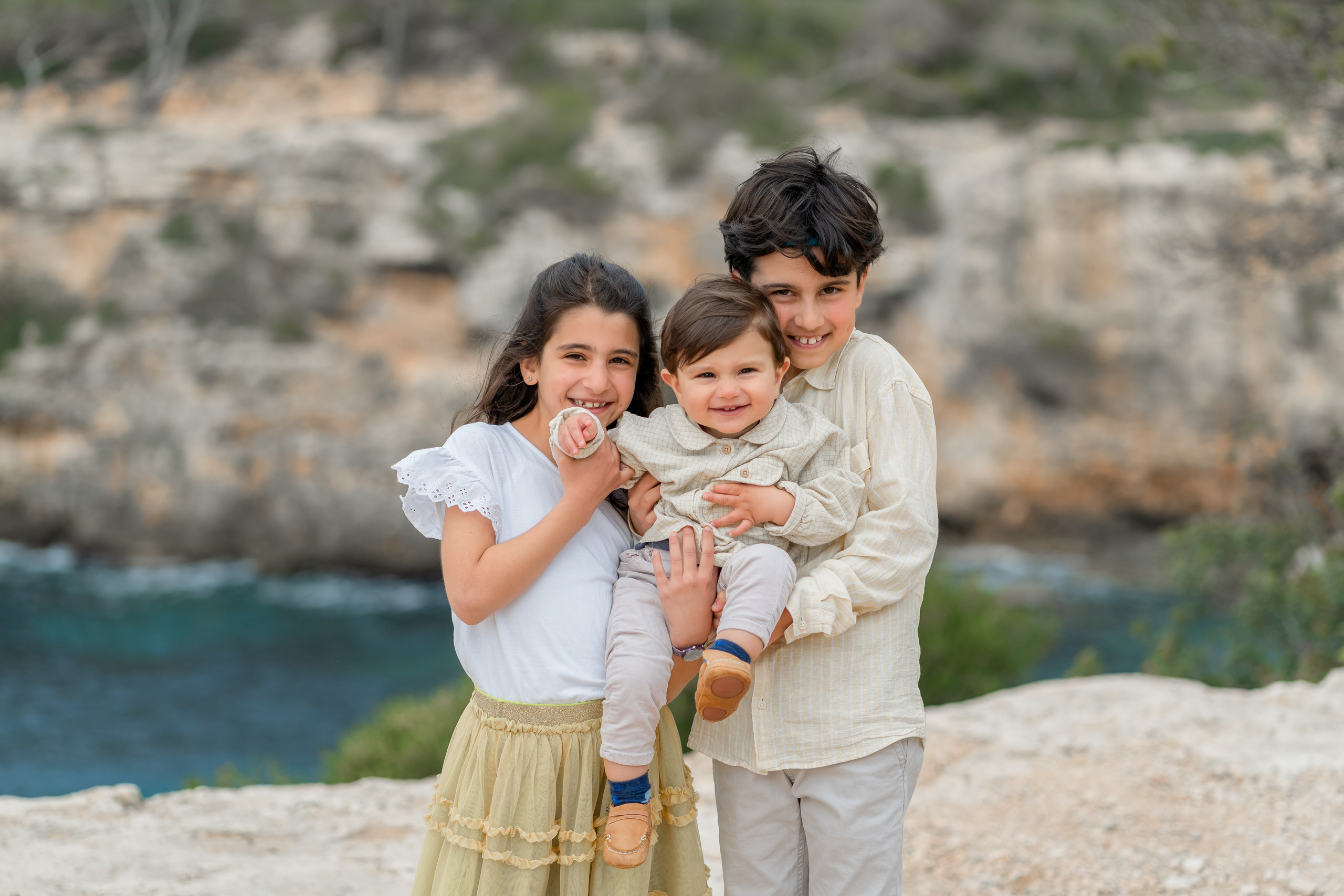 Familienshooting in Cala Pi. Deine Fotografin auf Mallorca für Familien und Business