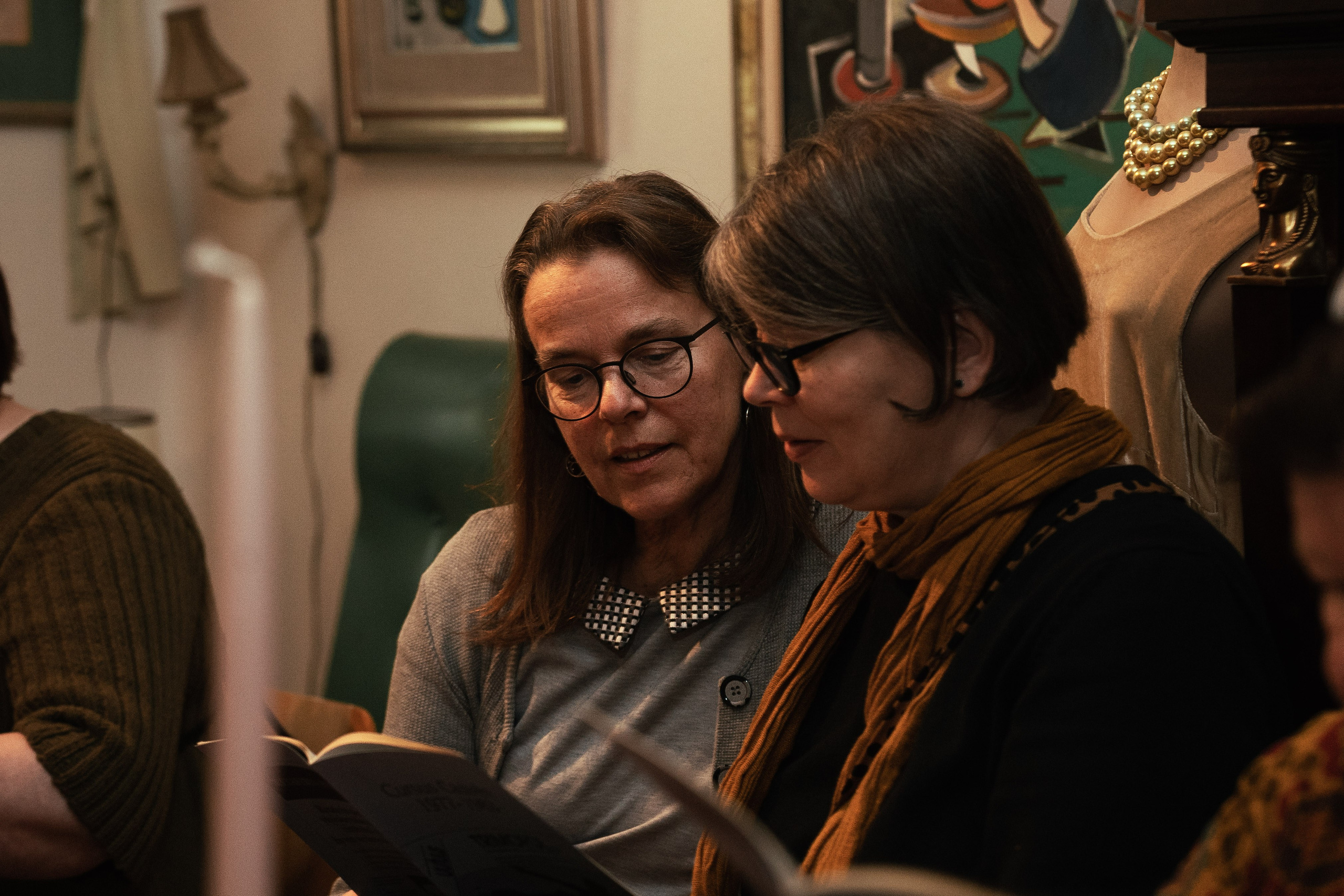 Hääkuvaus Kuopiossa Valmistujaiskuvaus  Ristiäiskuvaus Valokuvaaja. VEKE MEDIA