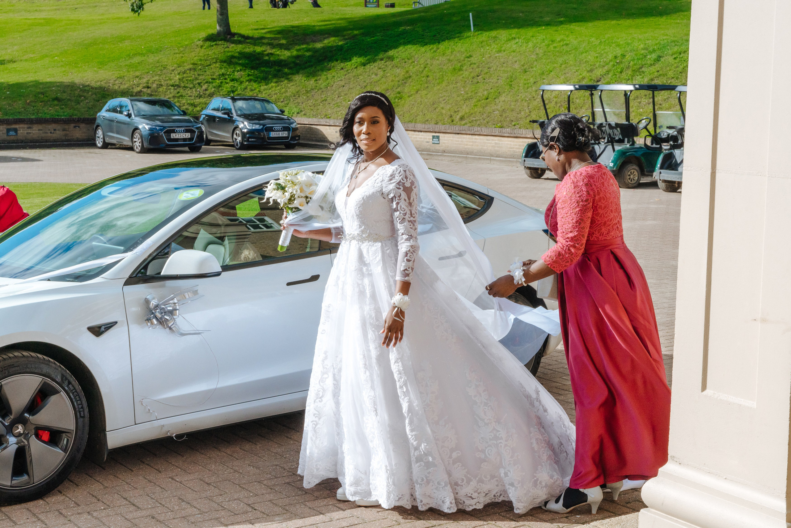 A wedding at Woldingham Golf Club, Woldingham Golf Club wedding, wedding photographer at Woldingham Golf Club