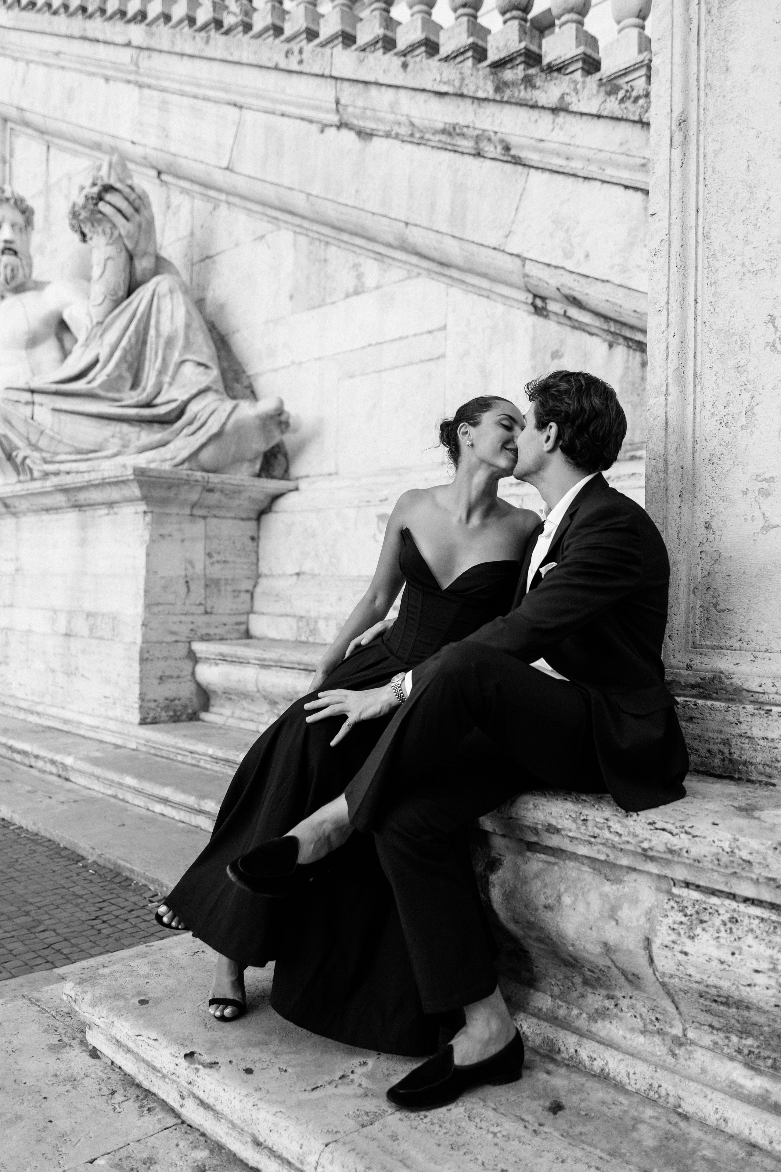 Wedding photographer Italy Rome, Tuscany, Lake Como, Sicily, Puglia. Wedding Photographer Rome Tuscany Como Sicily Puglia Amalfy Italy- Oksana Savenchuk