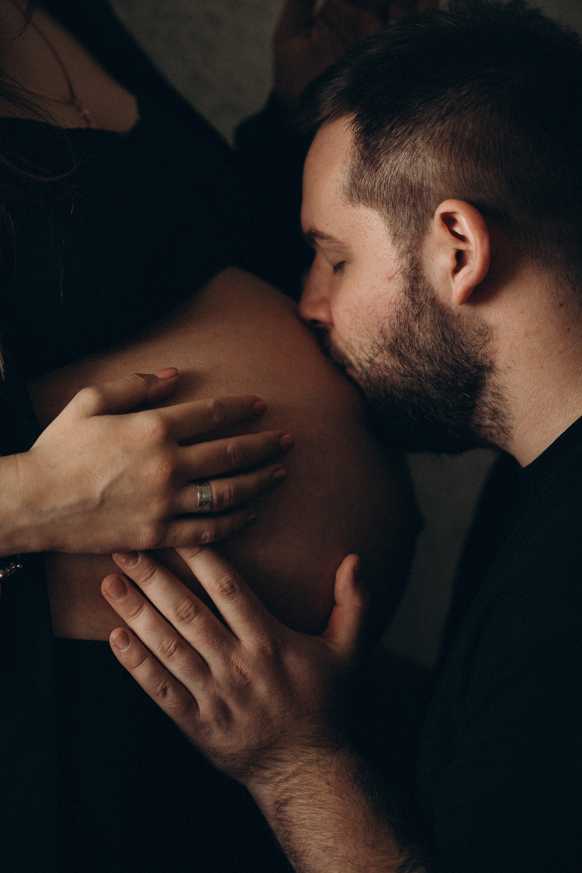 Pregnancy portraits. Wedding & Family photographer in County Donegal and Dublin, Ireland