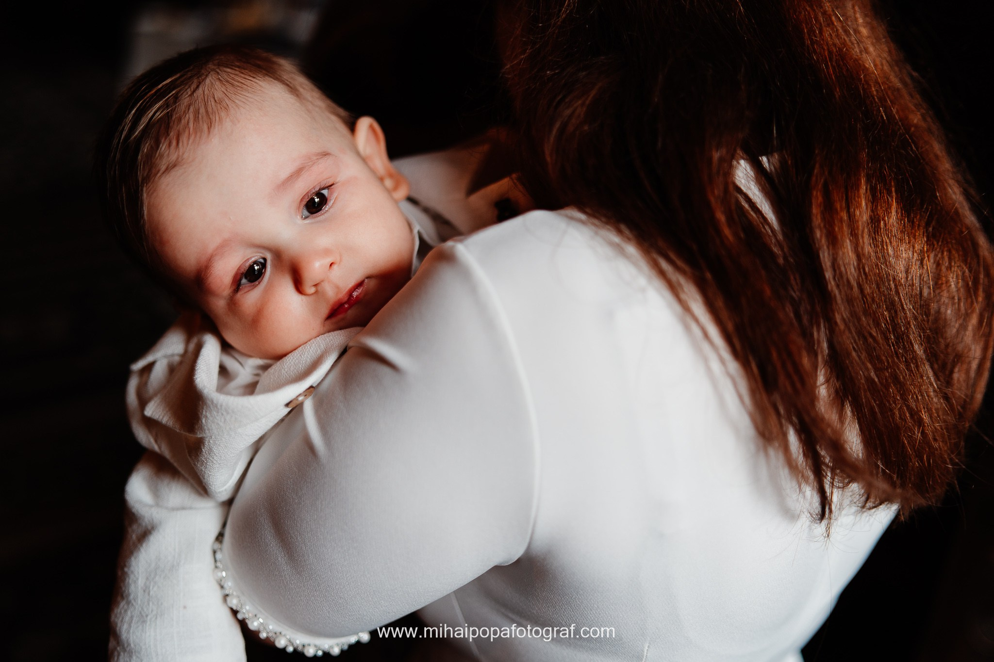 Fotograf de Botez în Bucuresti- Mihai Popa Fotograf. Fotograf Nuntă & Botez București - Mihai Popa | Dincolo de oameni, imortalizez emoții!